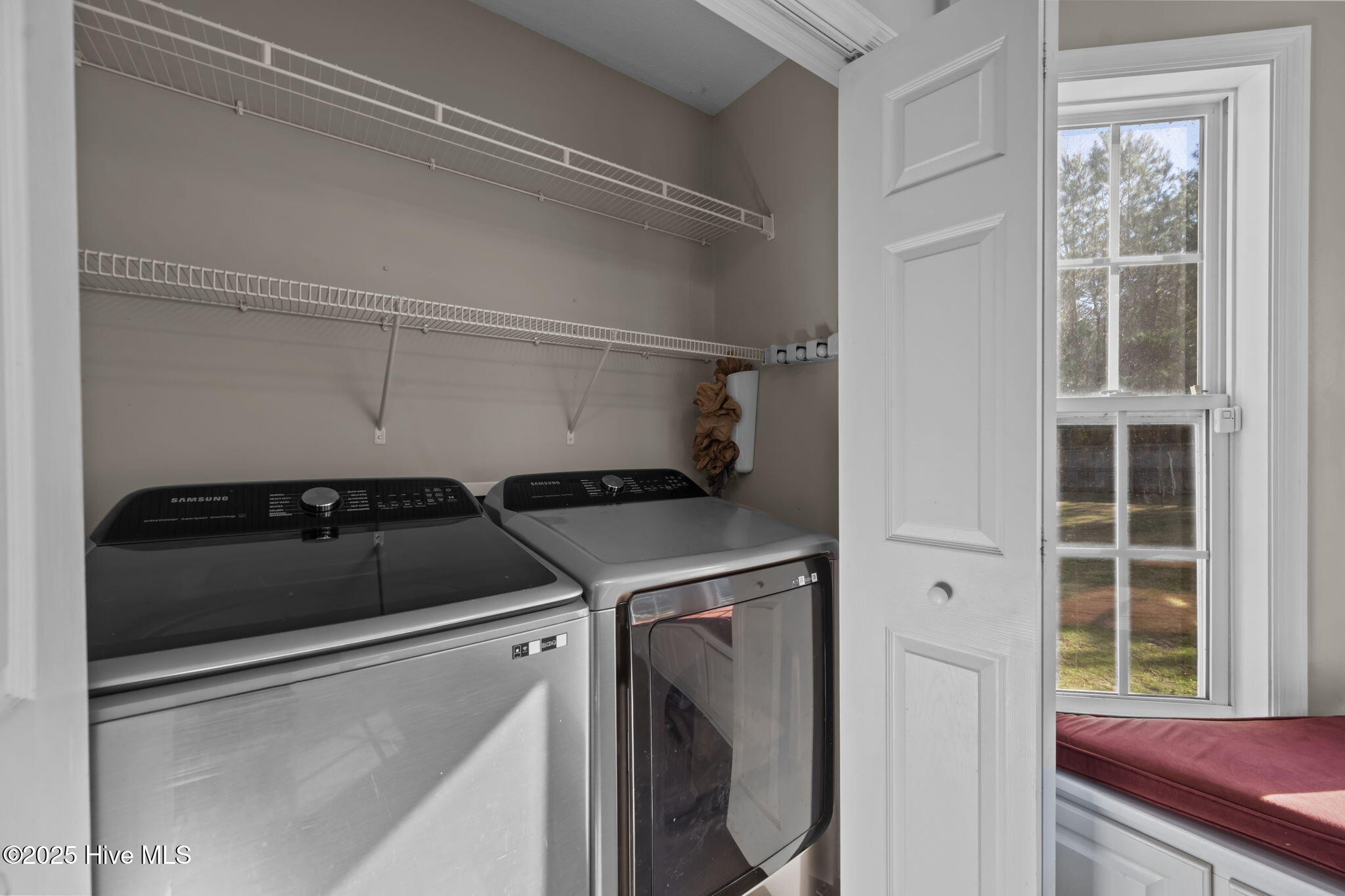 100545642 | Photo 18