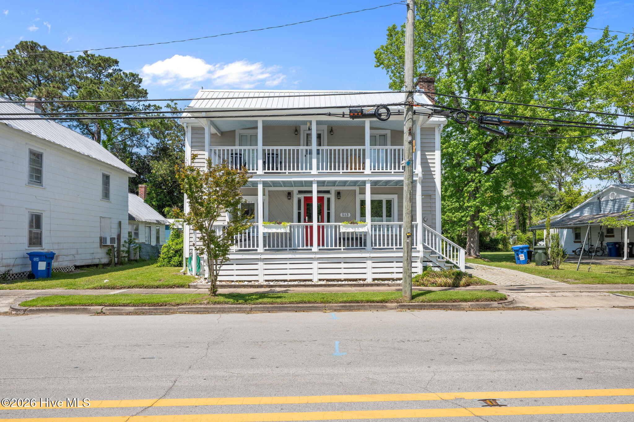 513 Broad Street,Oriental