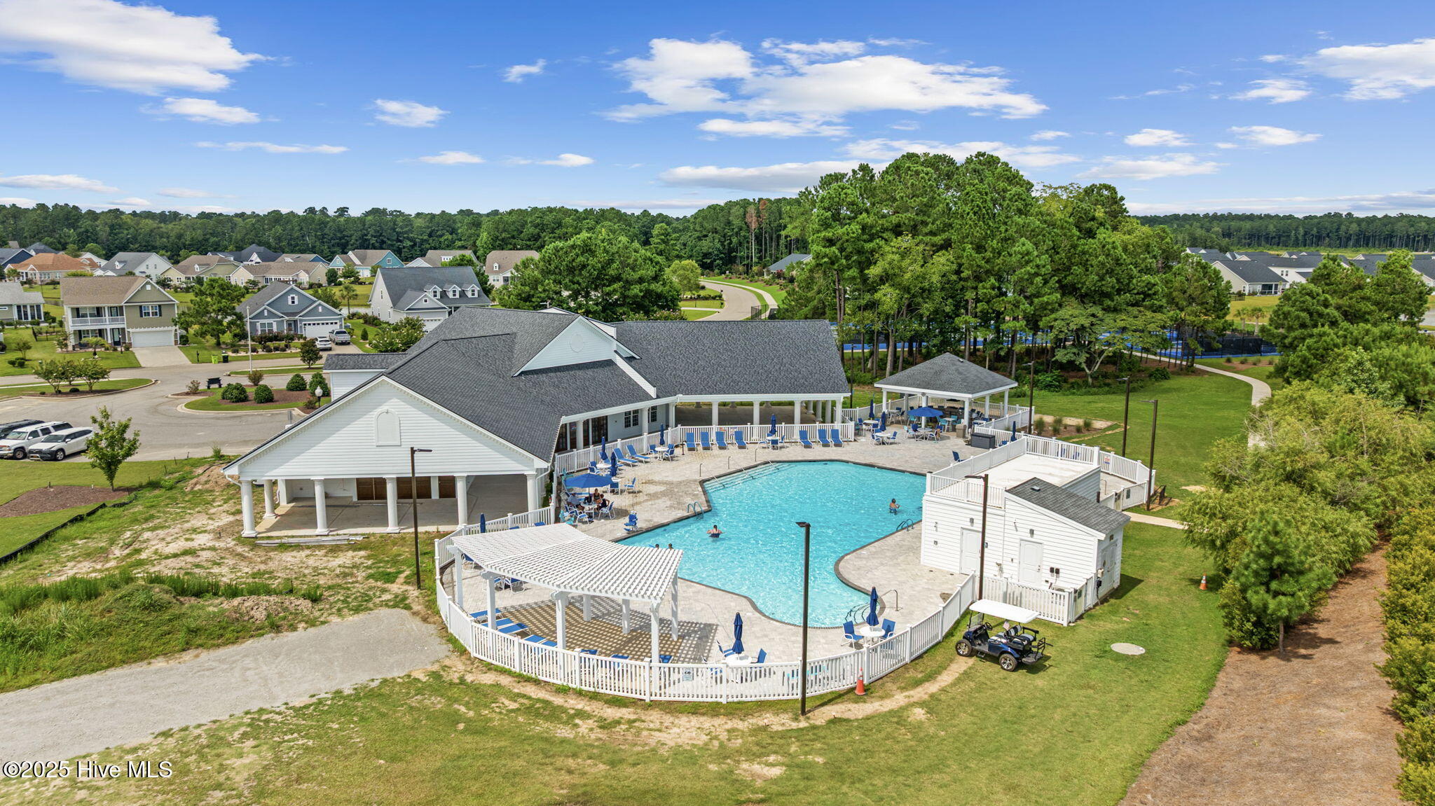 100523904 | Photo 48