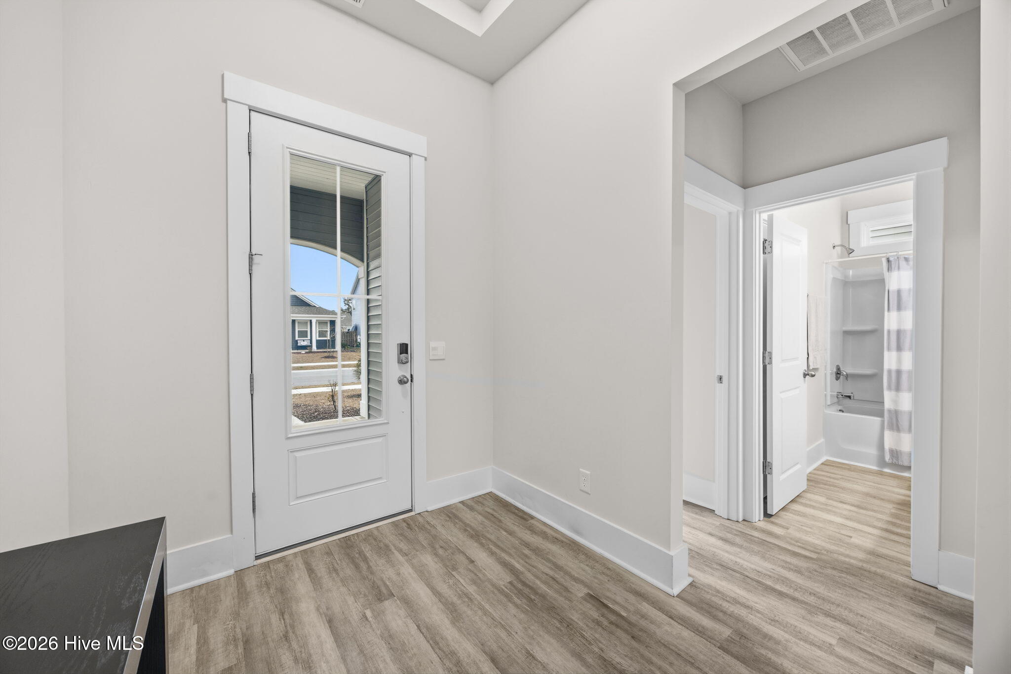 100557752 | Photo 31