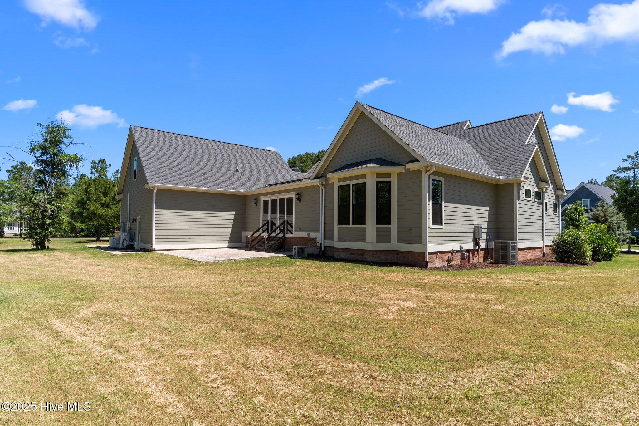 100510786 | Photo 59