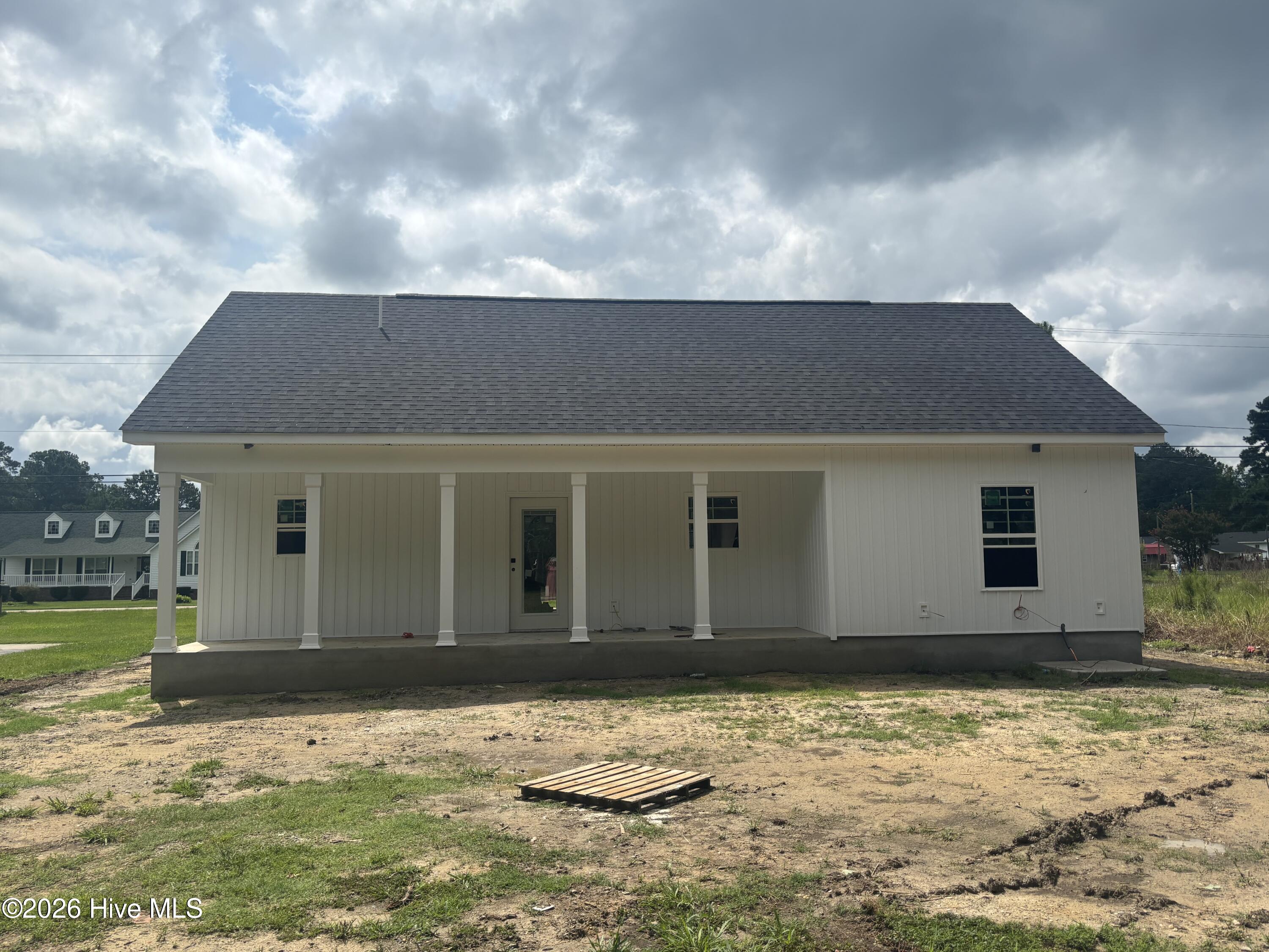 Homes for sale in Ahoskie, NC | 1607 N Dr Martin Luther King Jr Dr, Ahoskie, NC 27910 | MLS# 100588078