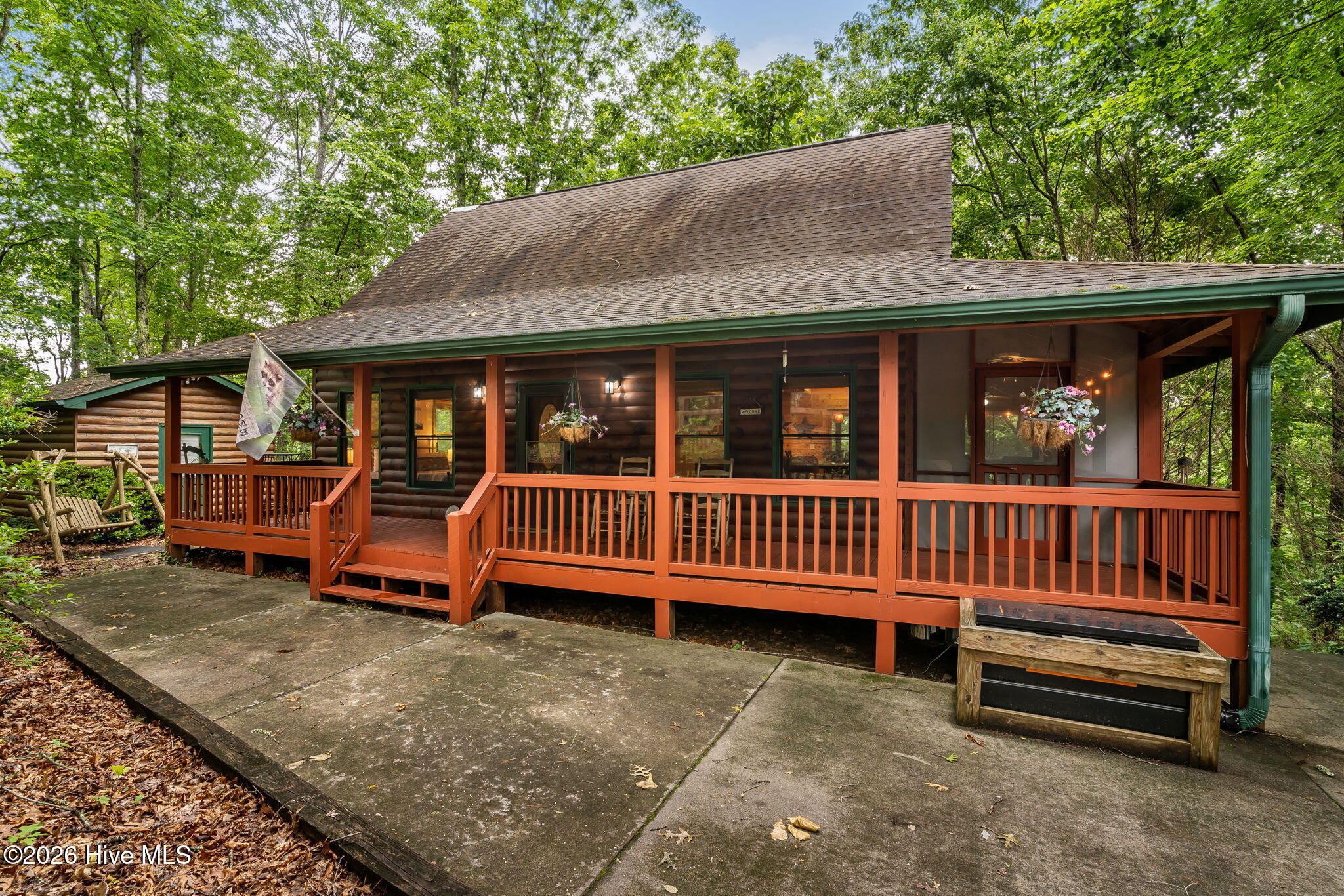 Listing Photo 100586134