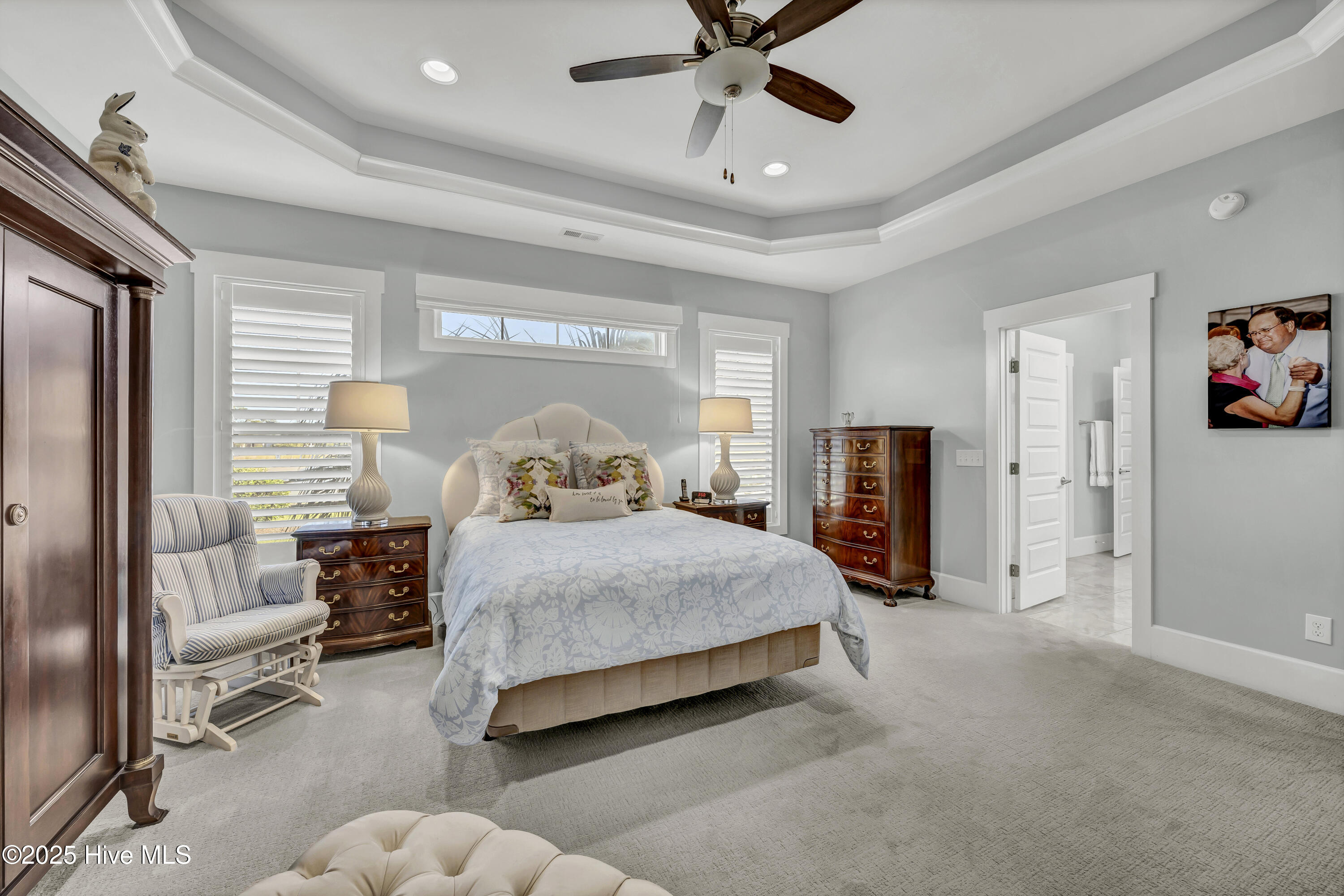 100538273 | Photo 29