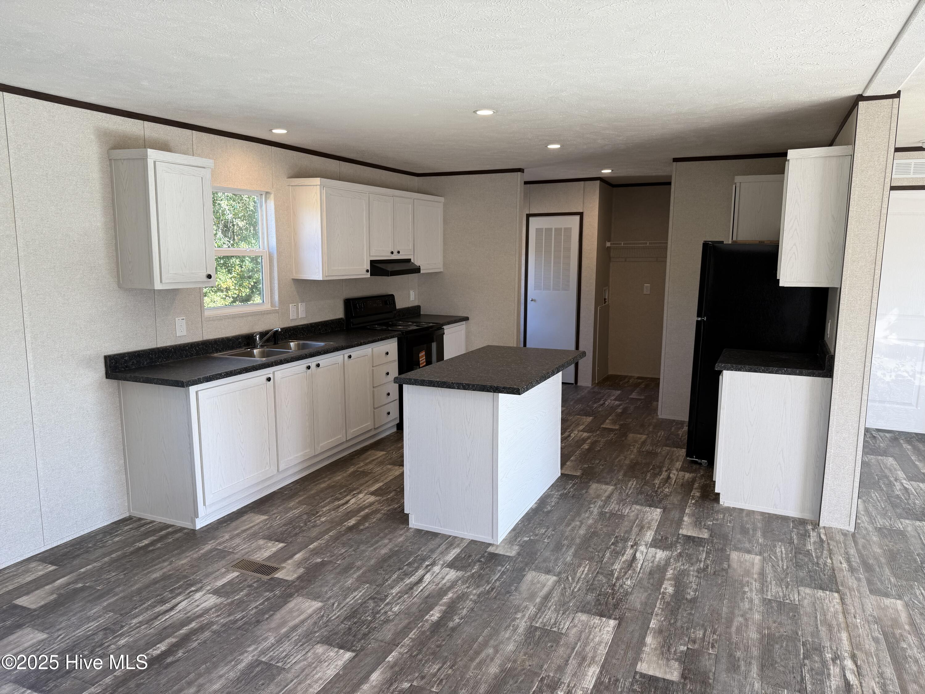 Homes for sale in Elizabethtown, NC | 2251 Twisted Hickory Rd, Elizabethtown, NC 28337 | MLS# 100533507