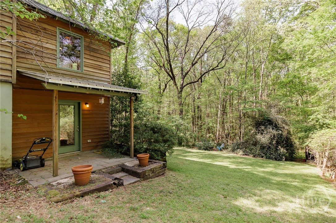 150 Hidden Hills Lane