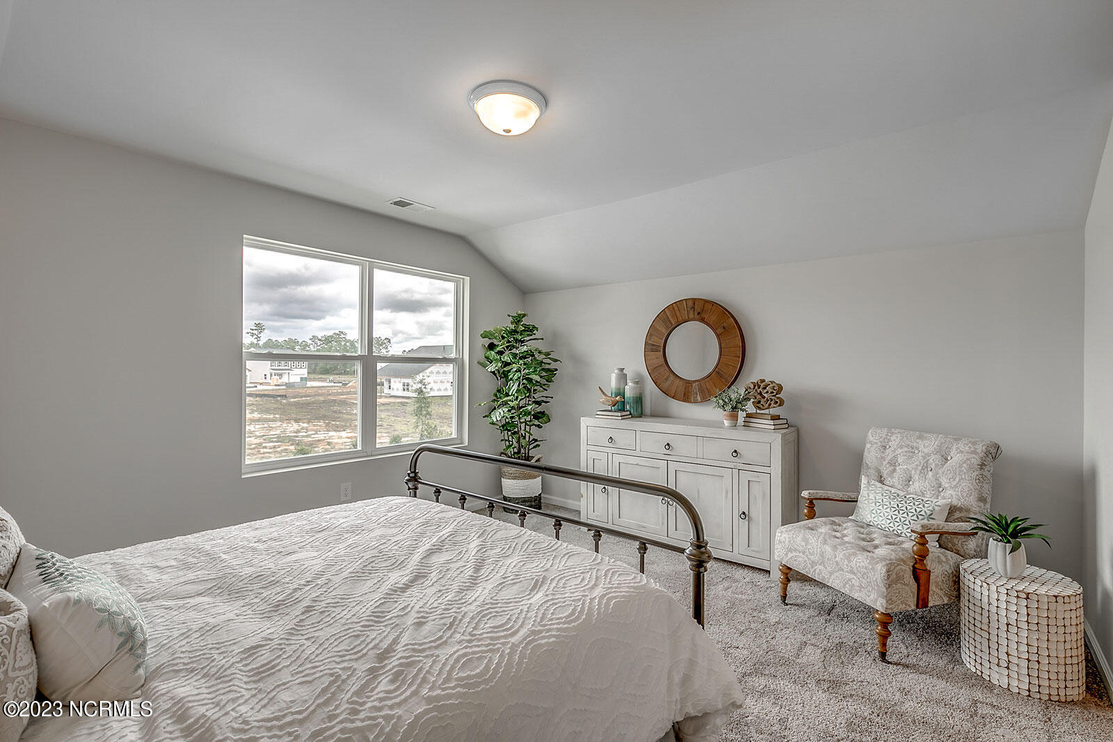 100517567 | Photo 29