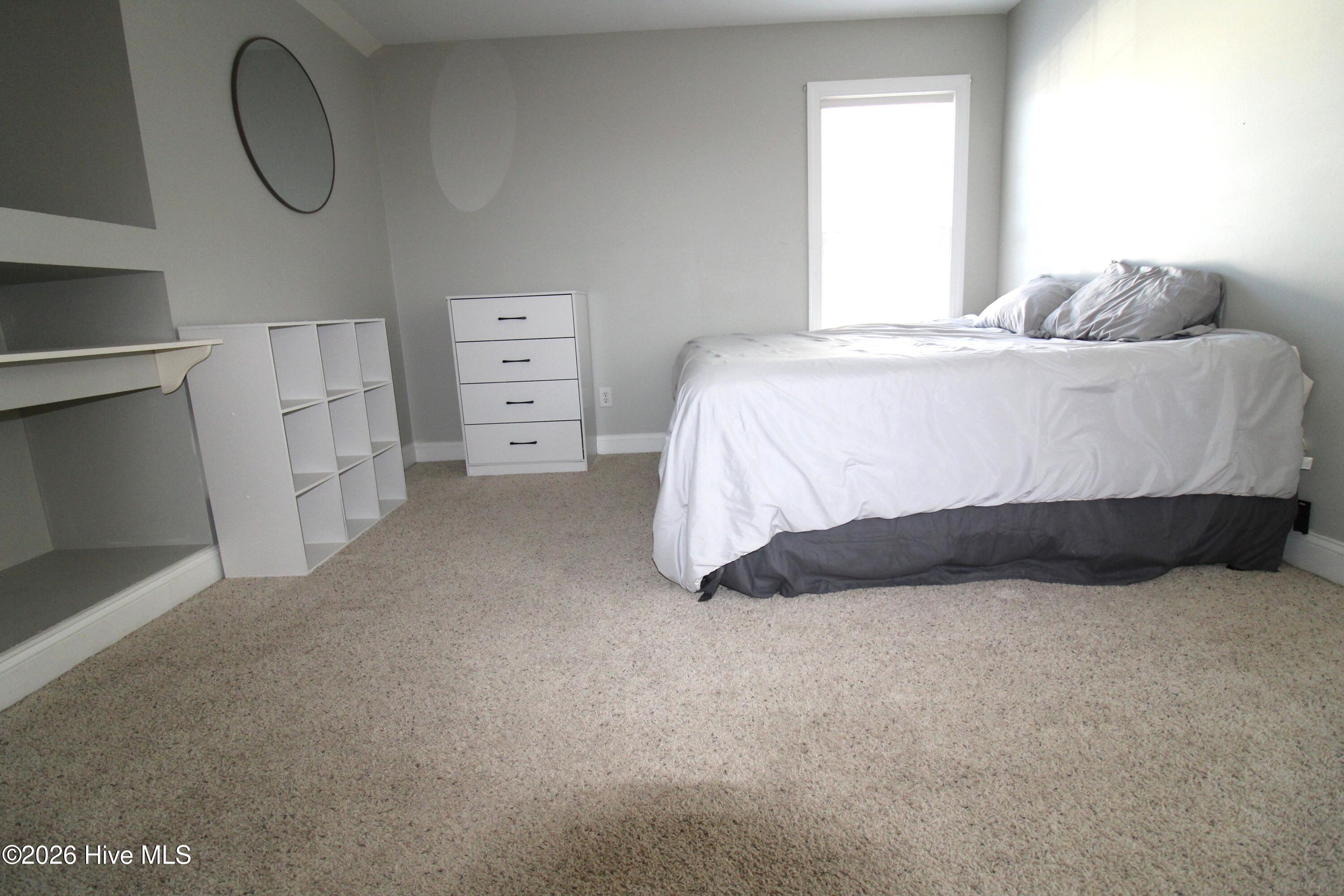 100538724 | Photo 35