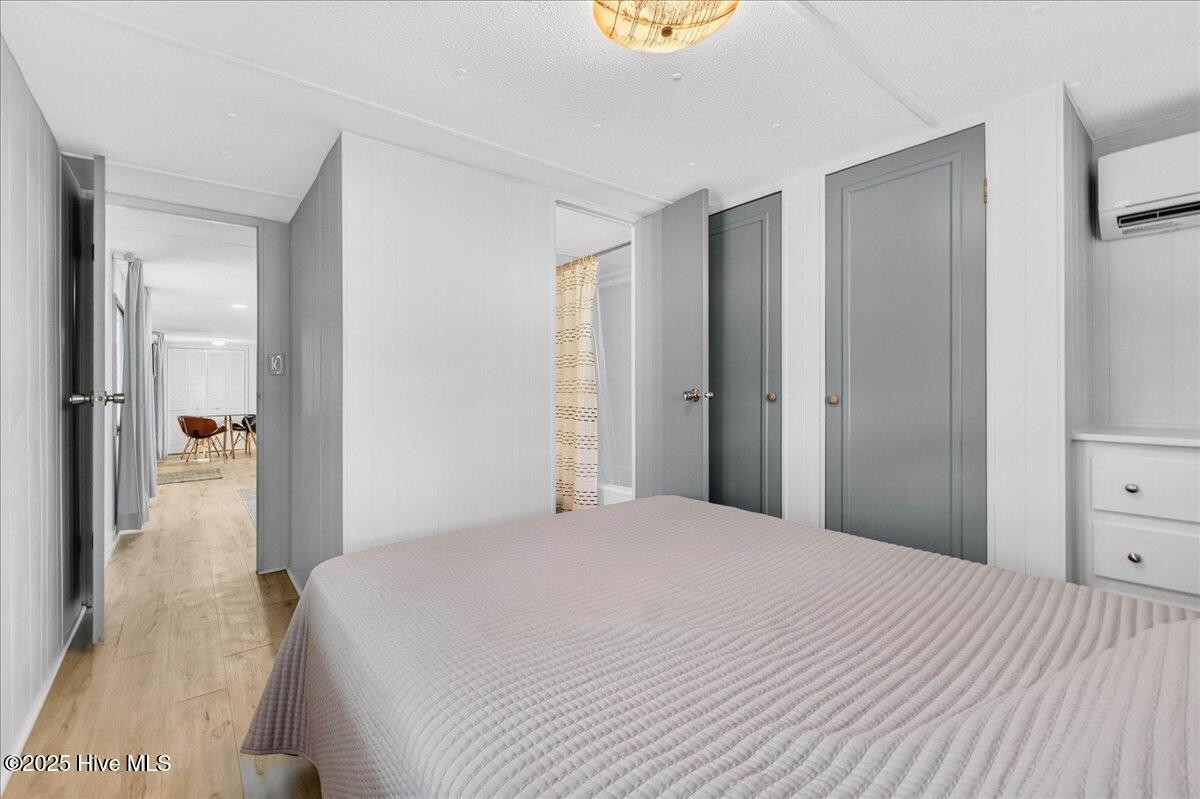 100531410 | Photo 28