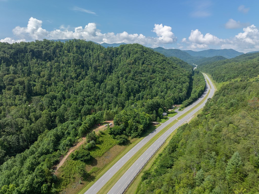 Exterior photo of 8888 Highway 28, Almond, NC 28702. MLS: 98543842