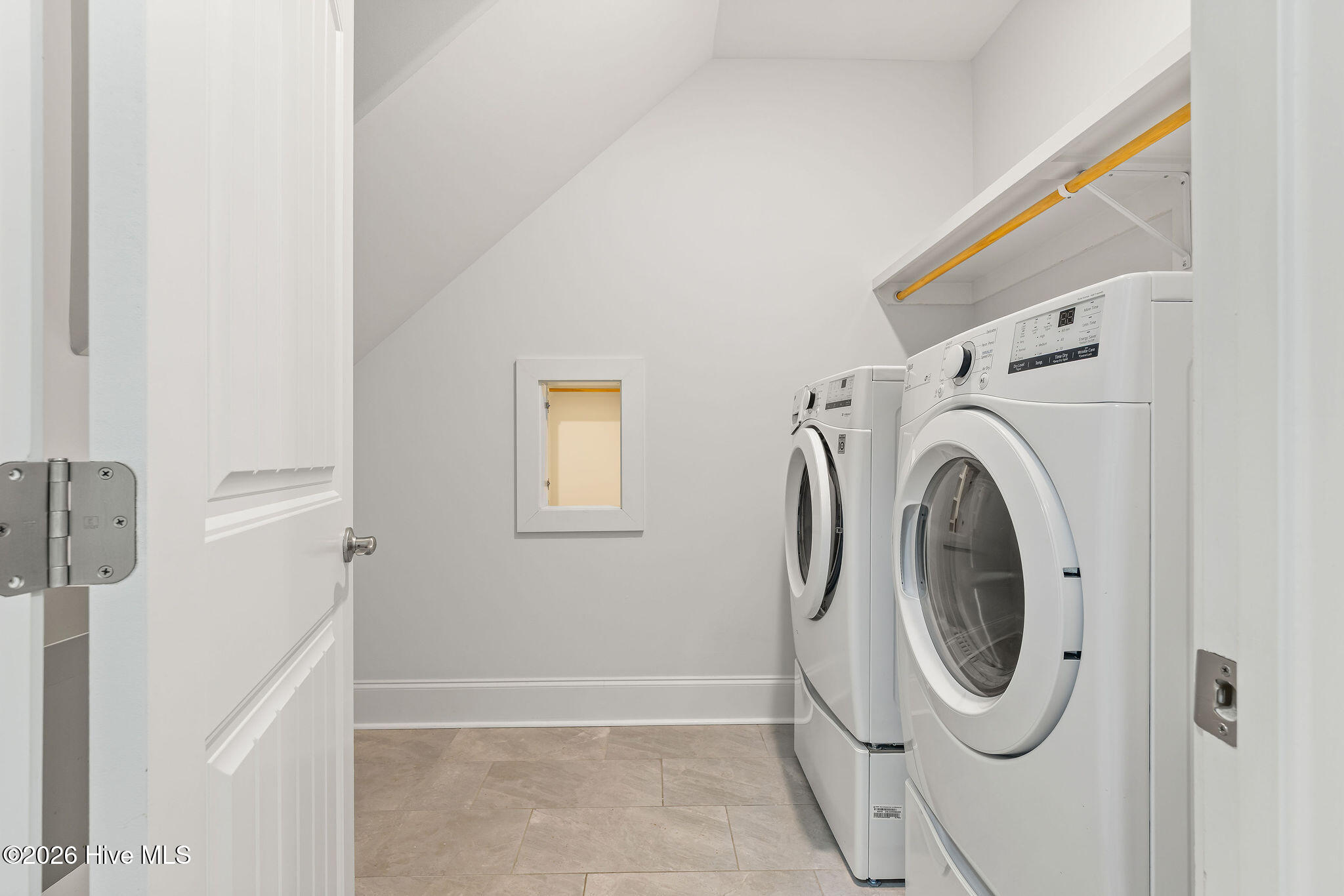 100554356 | Photo 34