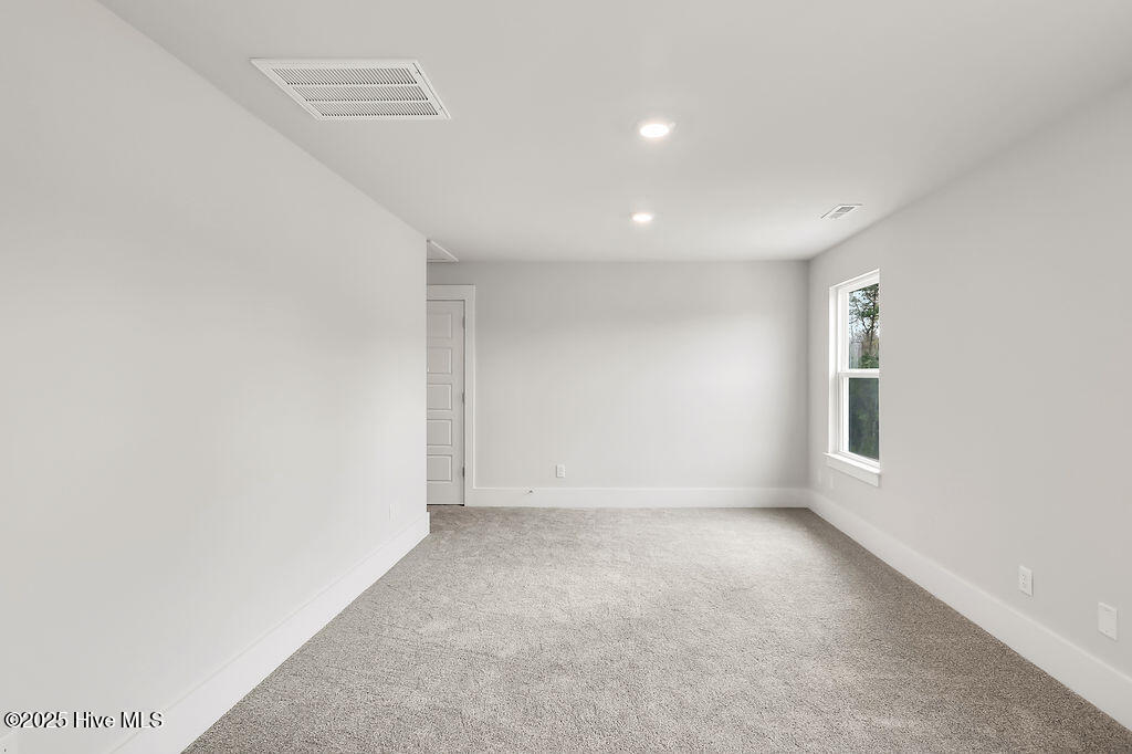 100555060 | Photo 20