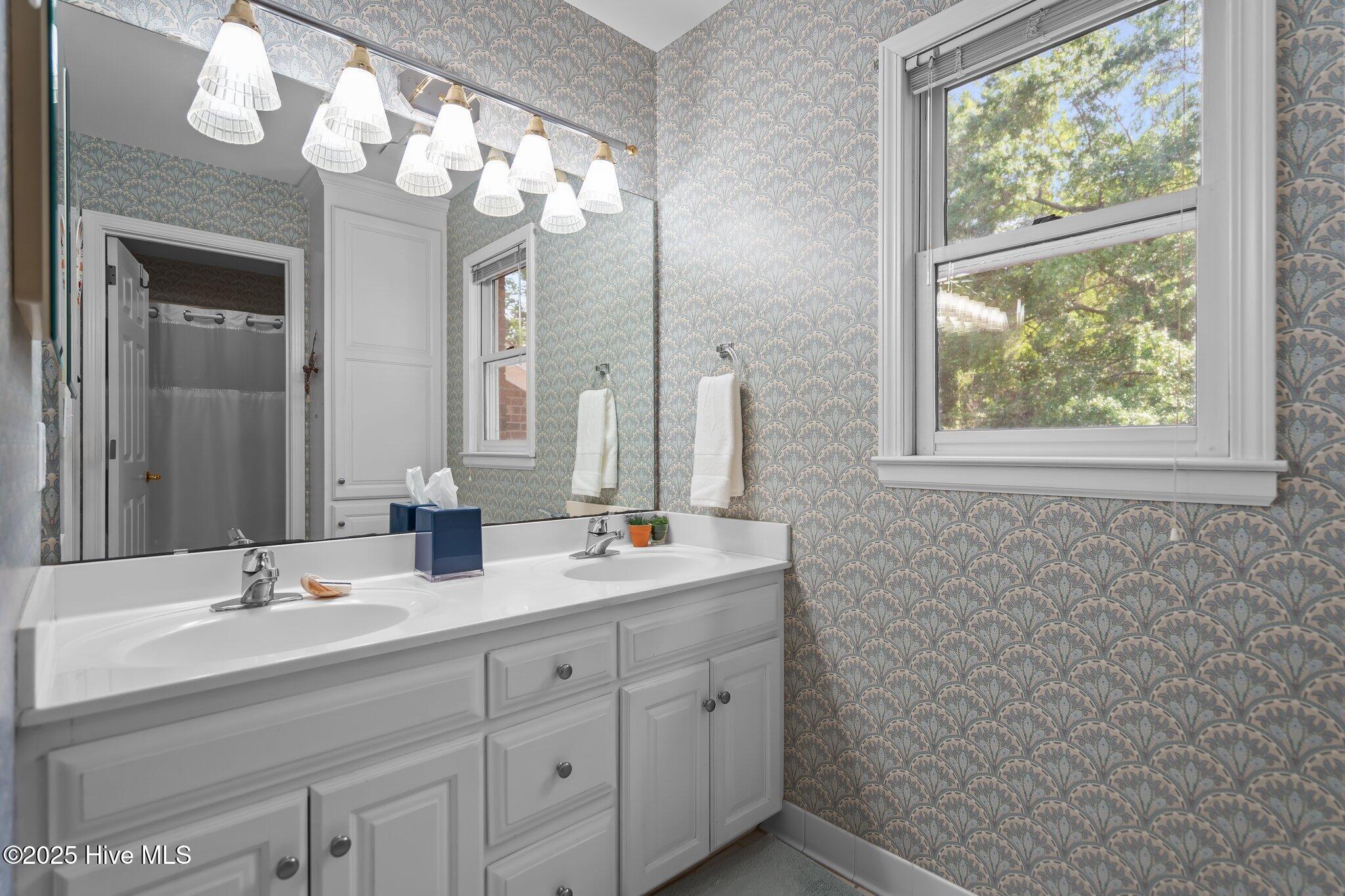 100507582 | Photo 39