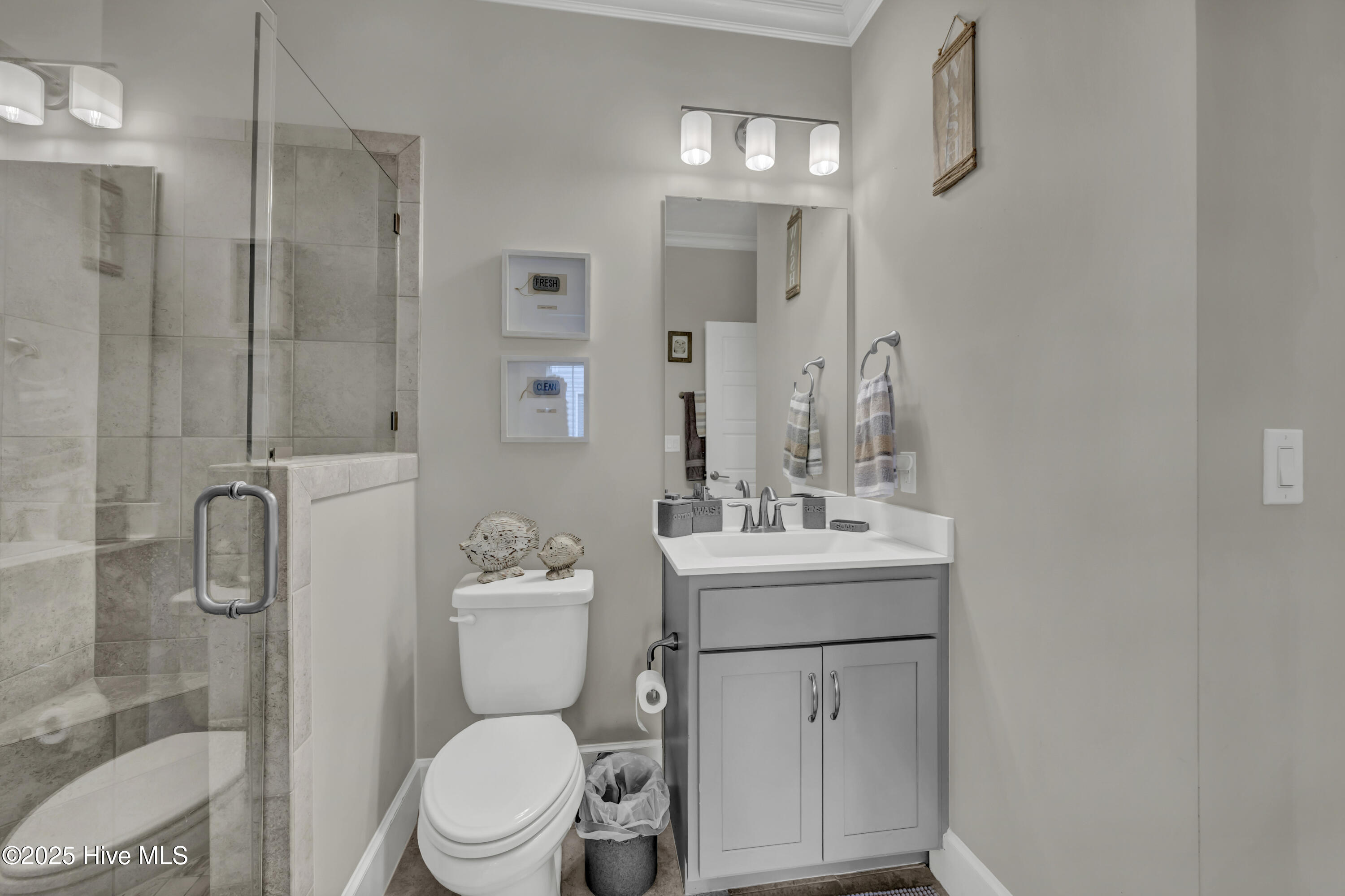 100535500 | Photo 14