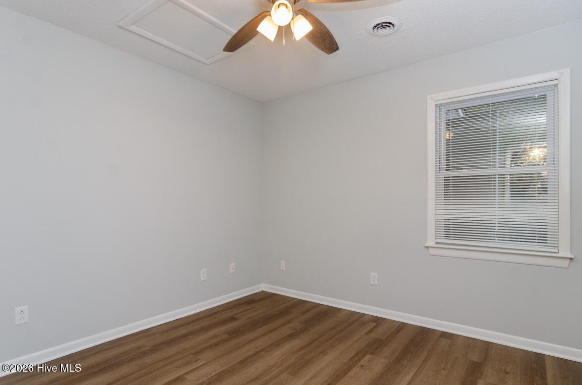 100554151 | Photo 10