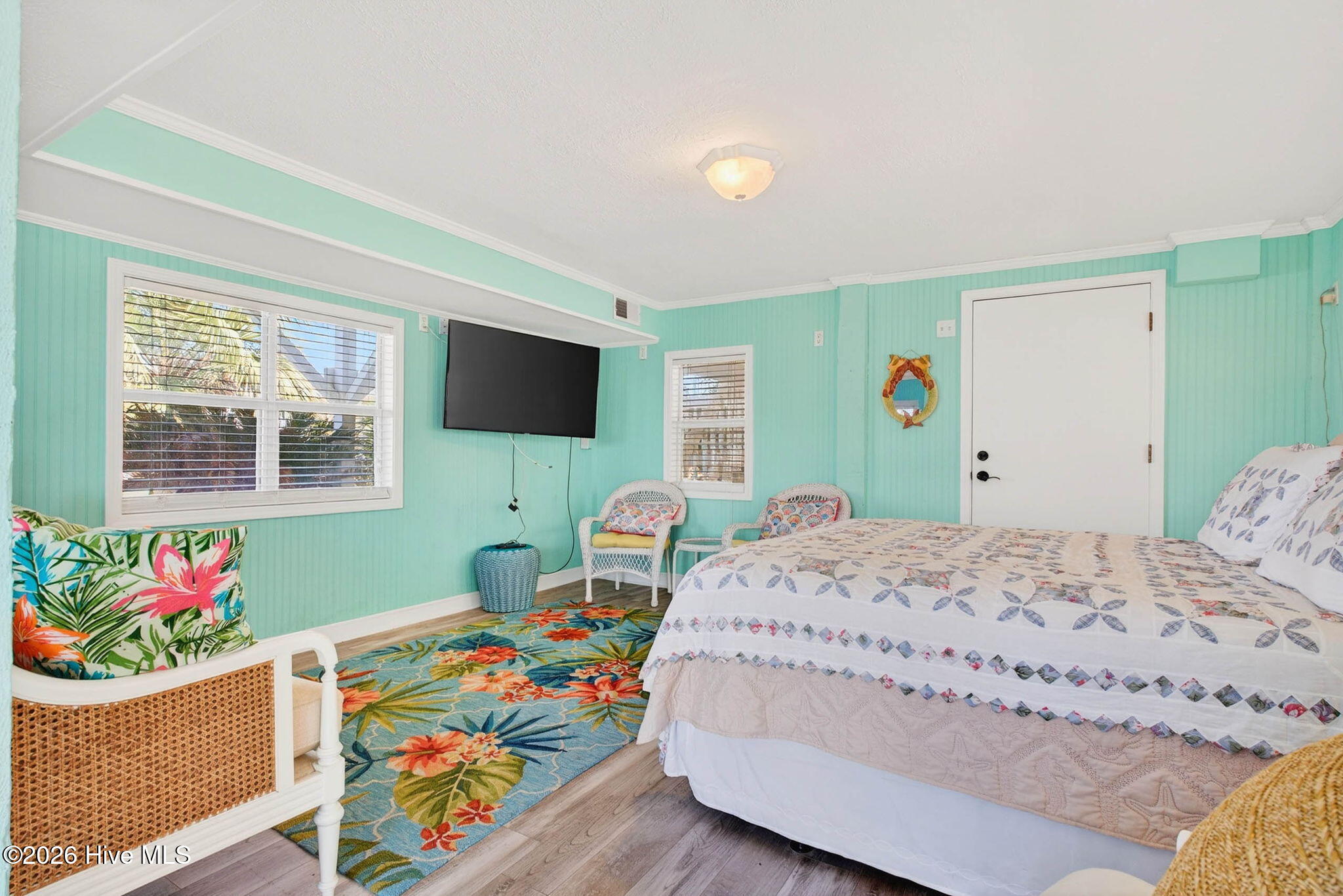 100564283 | Photo 39