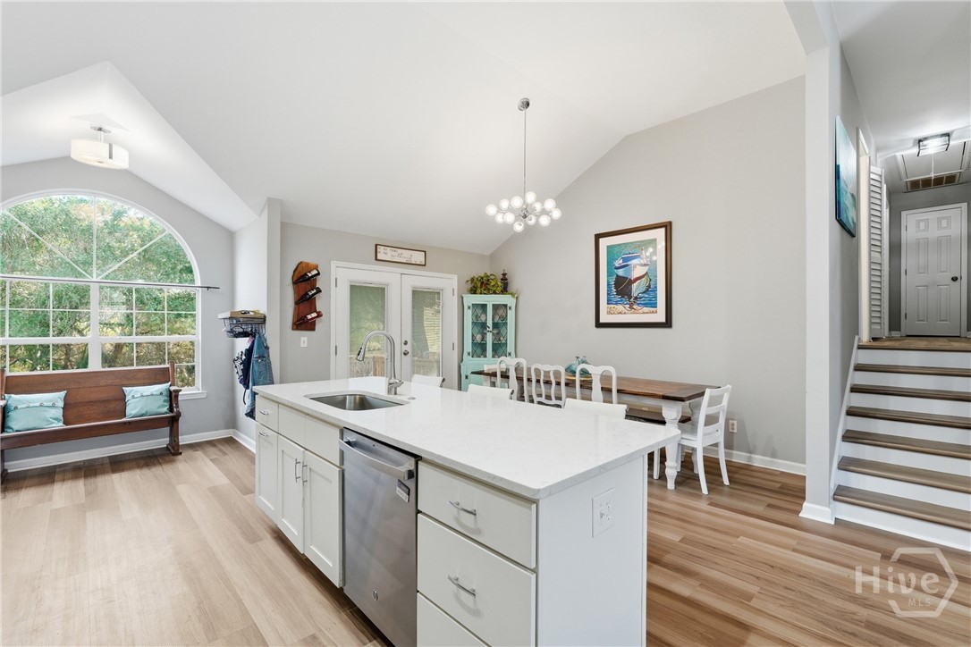 1 Teakwood Drive