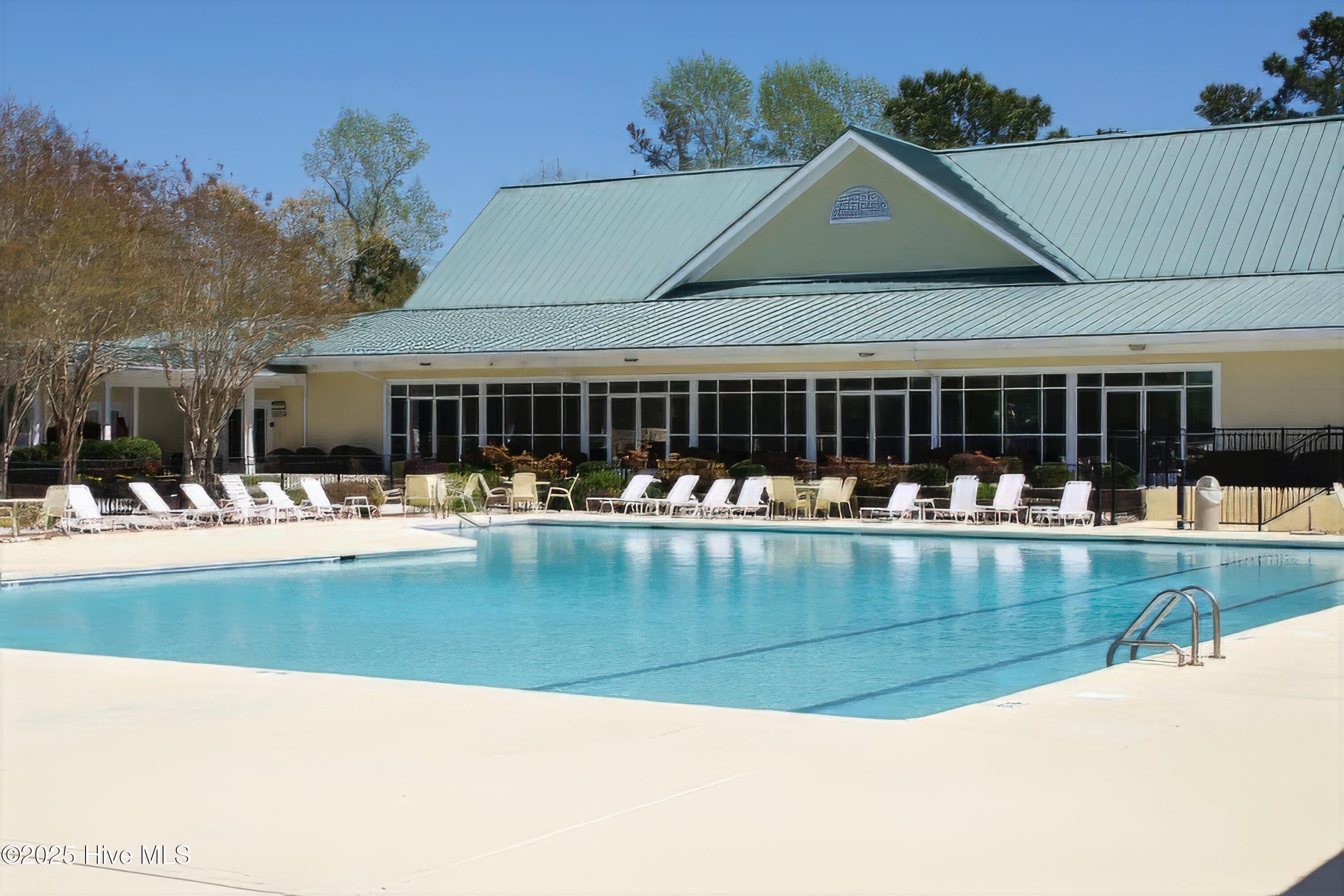 100552755 | Photo 55