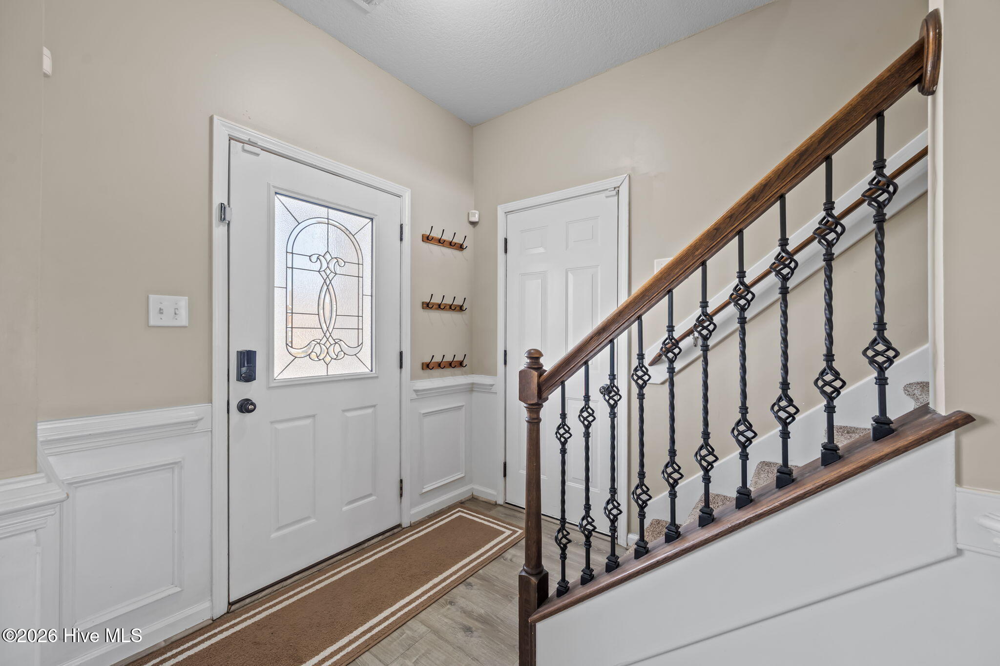 100560524 | Photo 12