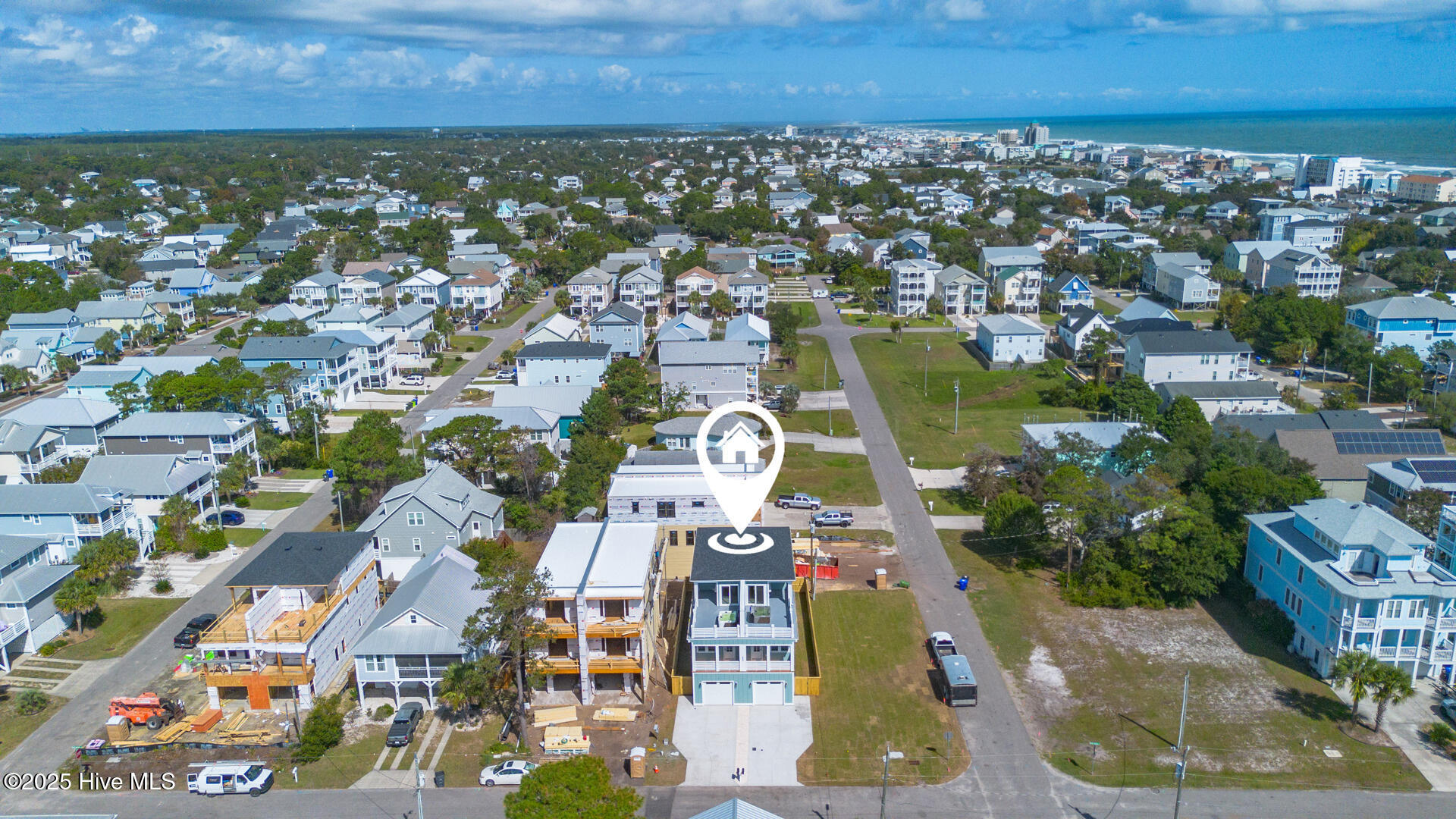 100534811 | Photo 50