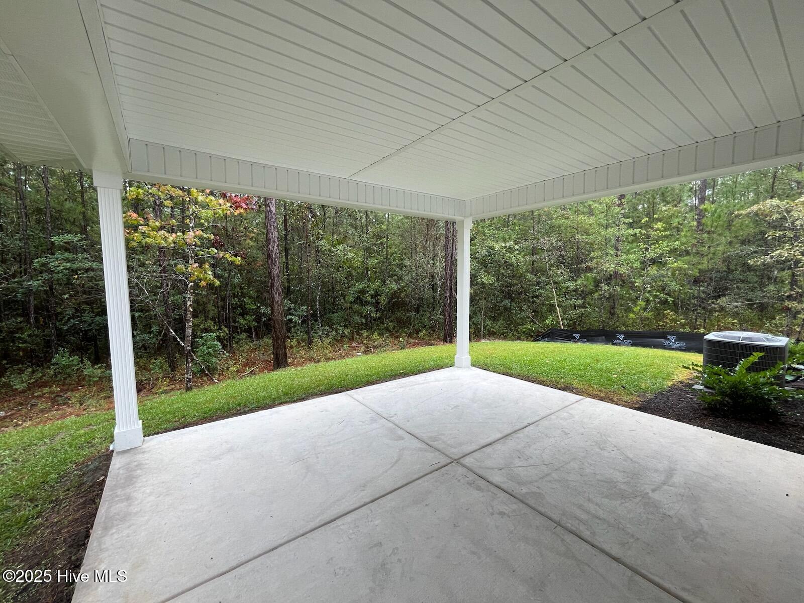 100423282 | Photo 44