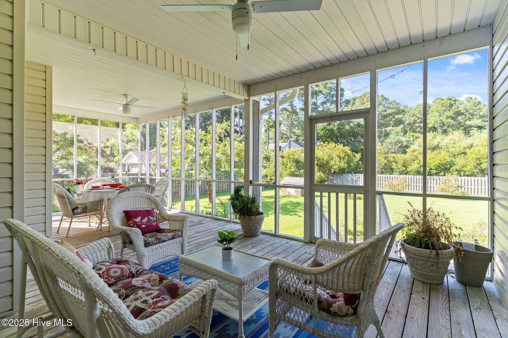 100511511 | Photo 34