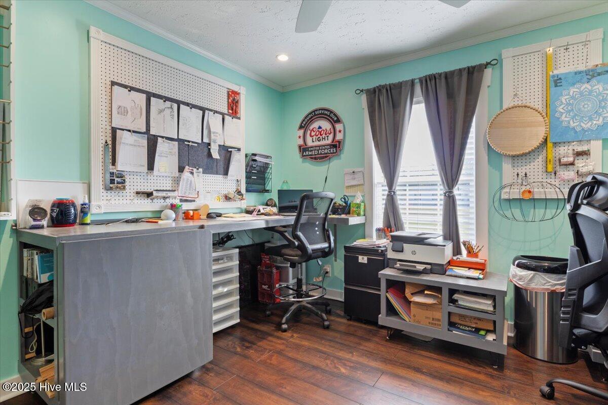 100539175 | Photo 30