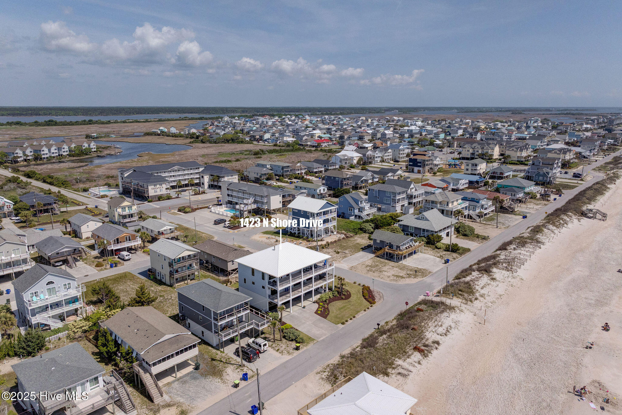 1423 N Shore Drive, Surf City, NC, 28445
