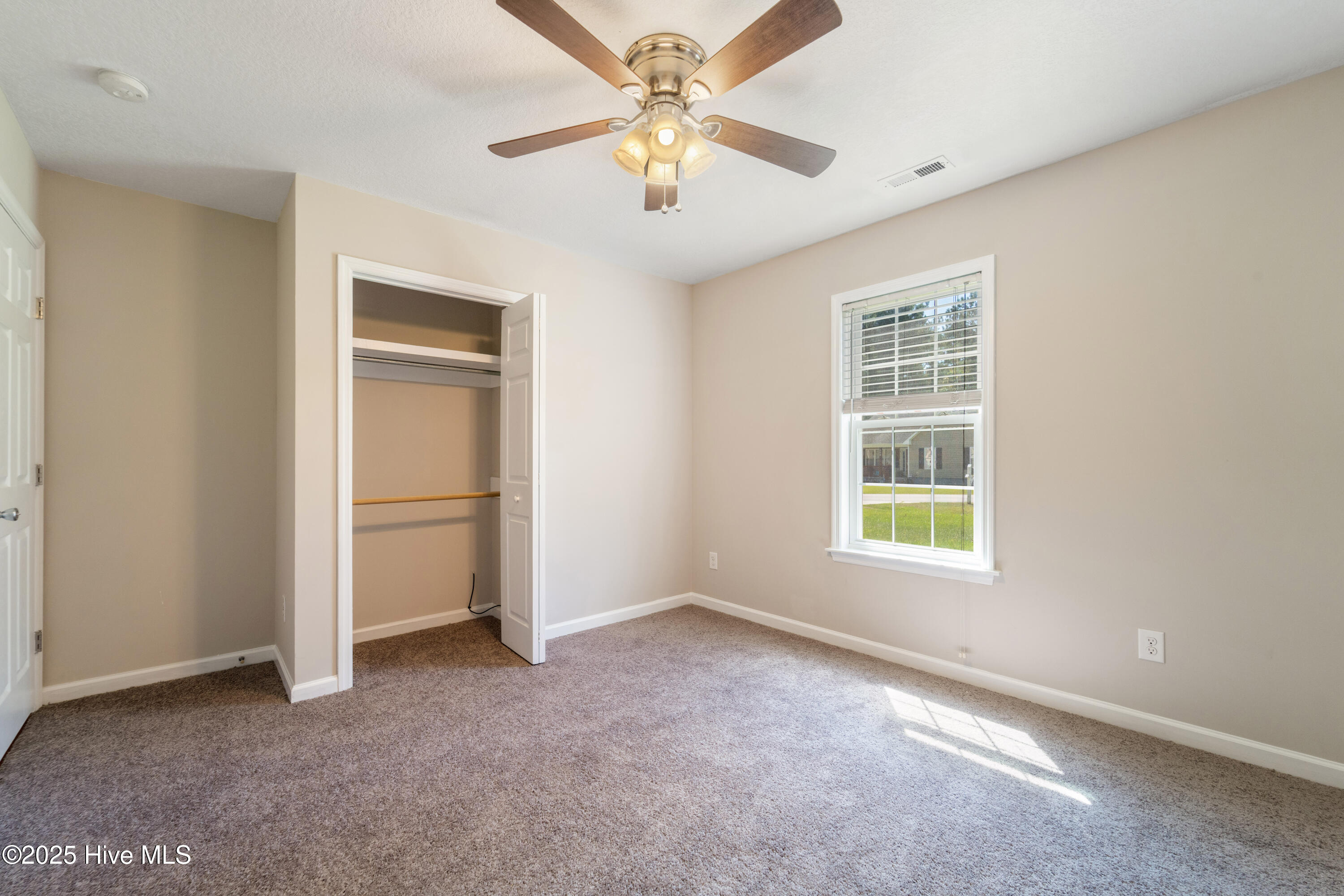 205 Sourwood Court, Jacksonville, NC 28540 – photo 21: DSC06317