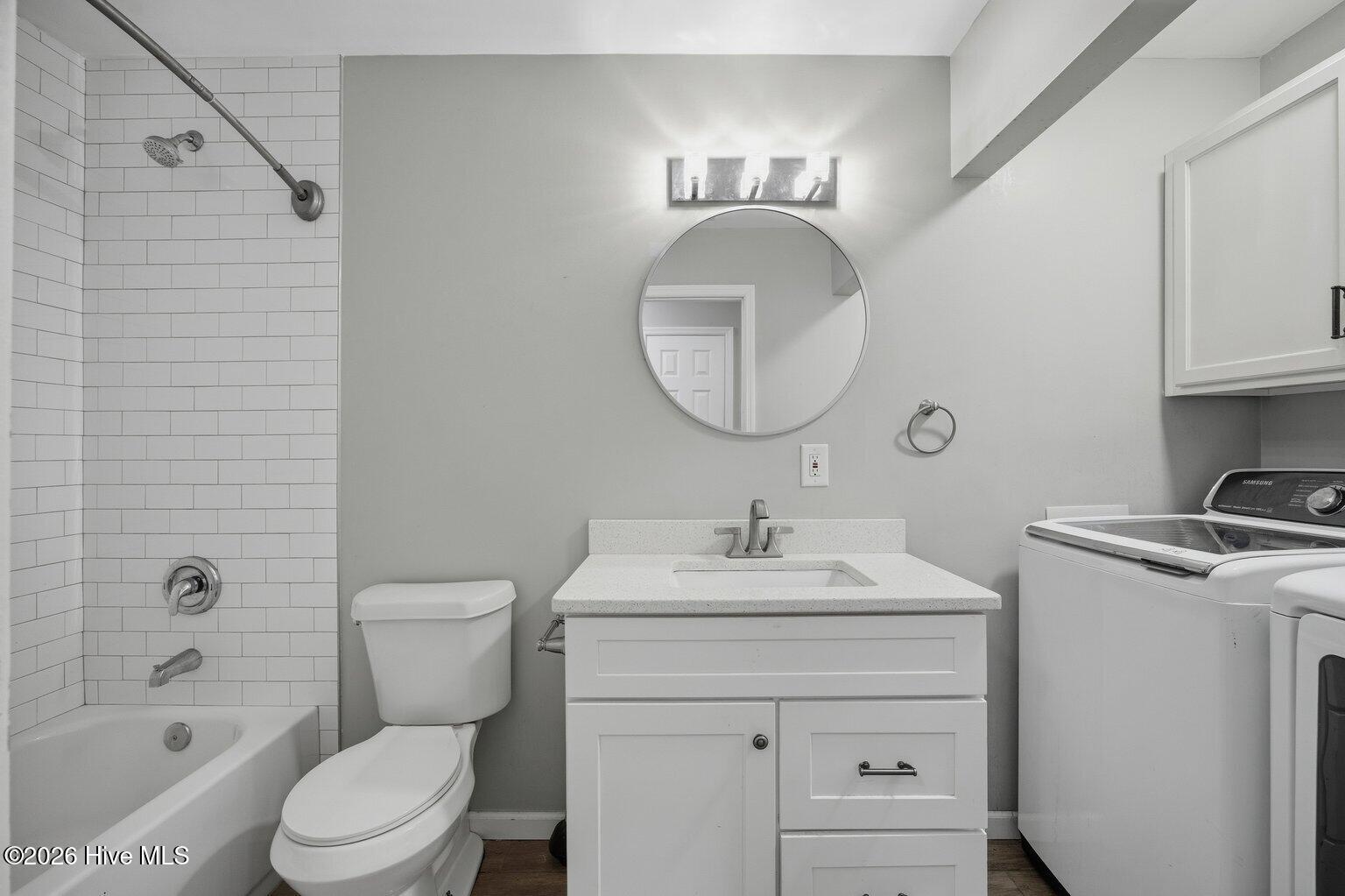 100554900 | Photo 13