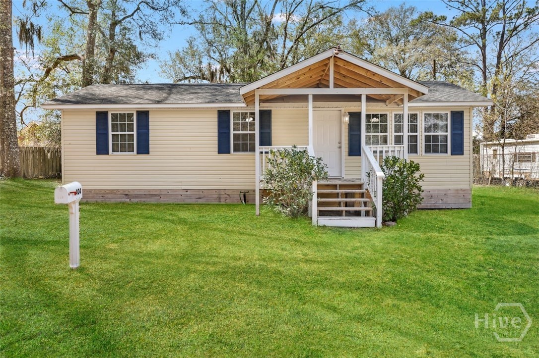 Homes for sale in Springfield, GA | 404 S Maple St, Springfield, GA 31329 | MLS# SA350811