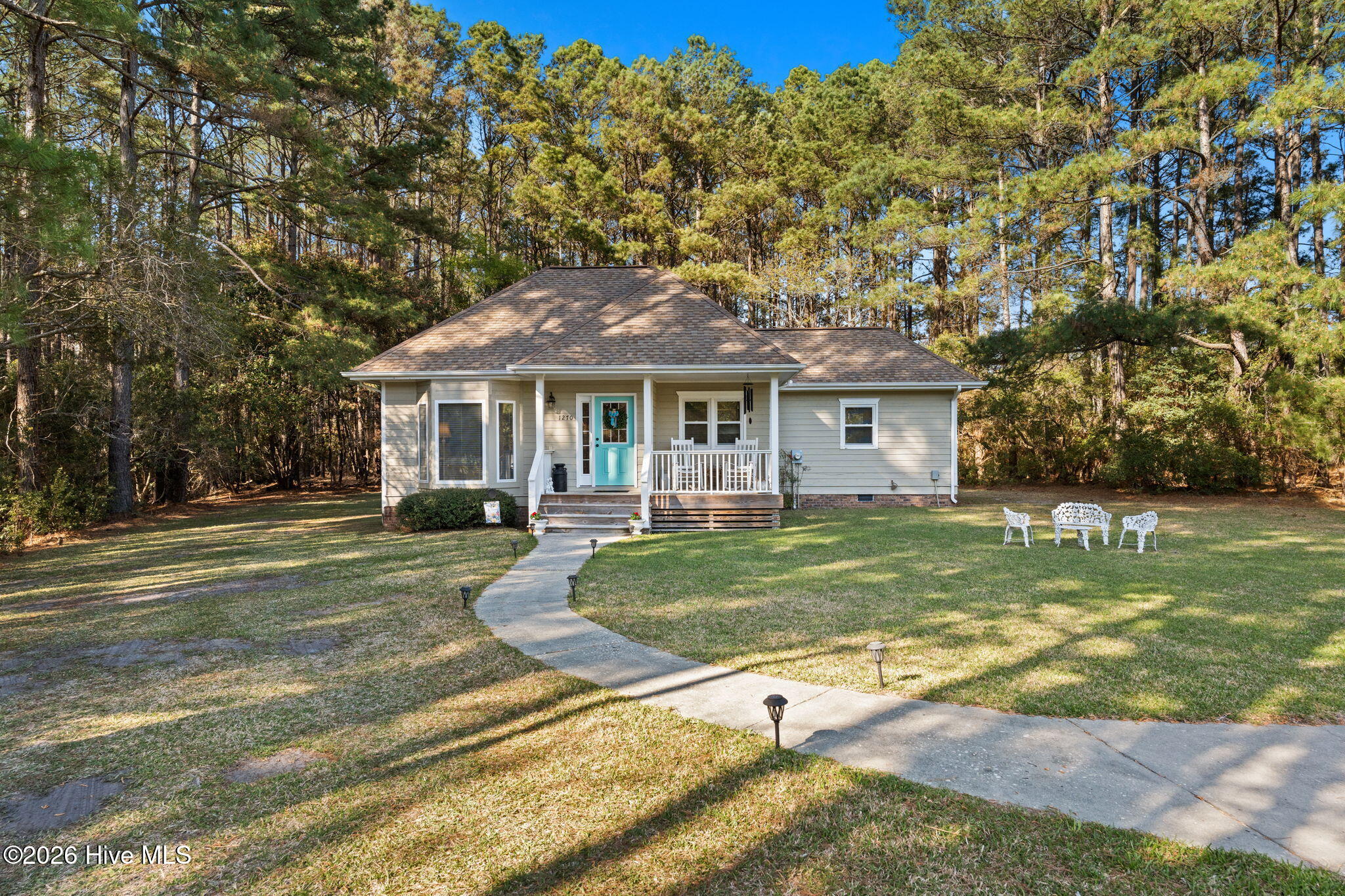 100563961 | Photo 44