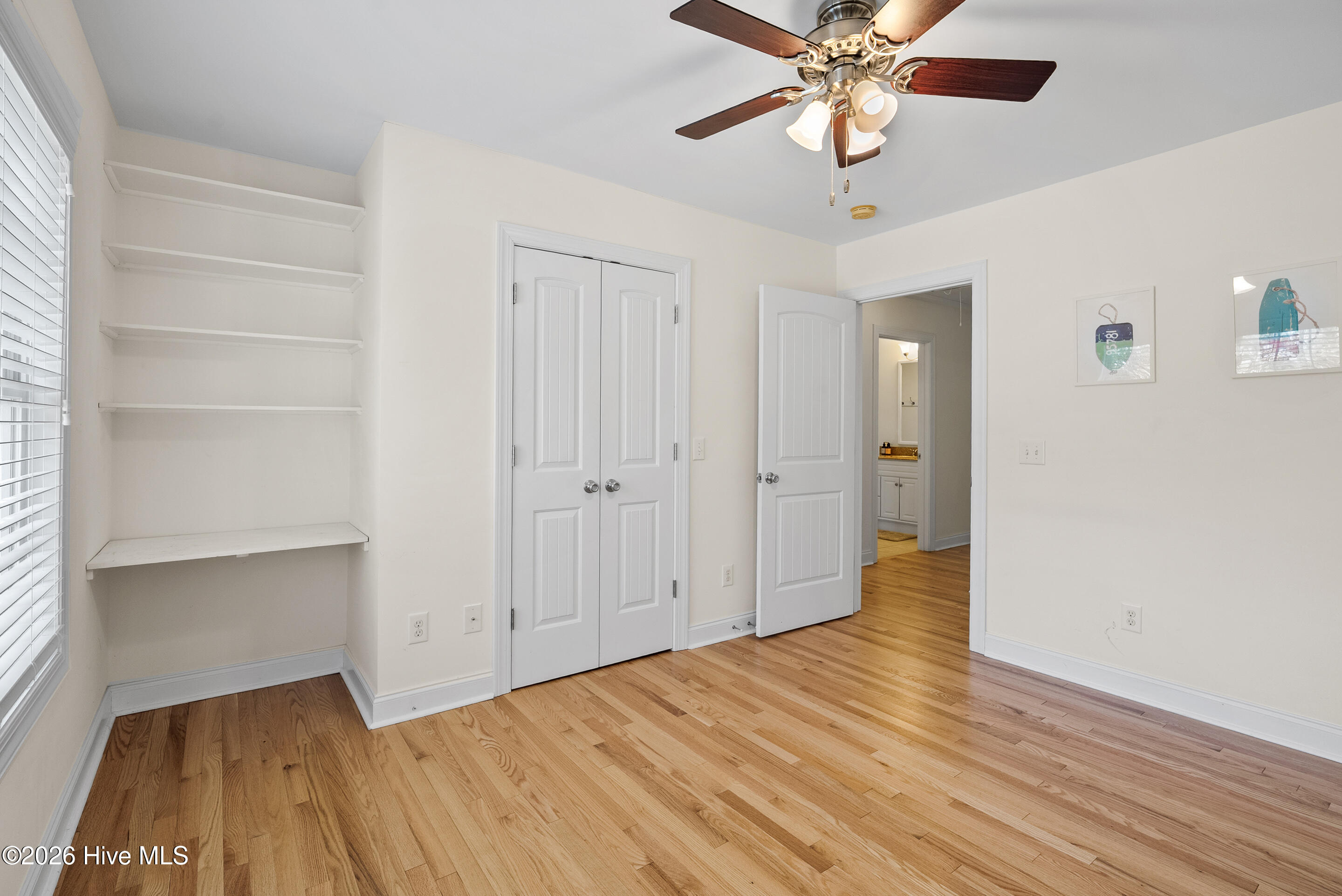 100520830 | Photo 107