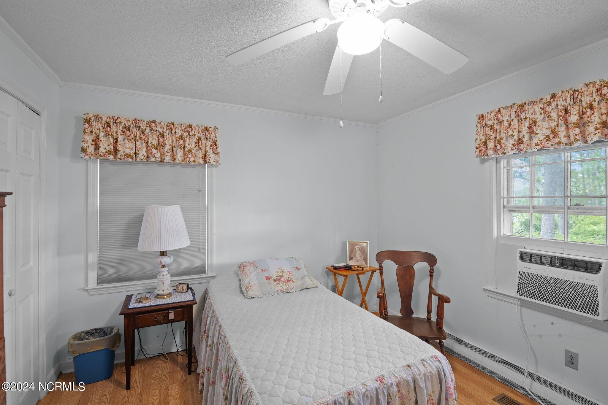 1210 Neuse Drive, Oriental, NC, 28571