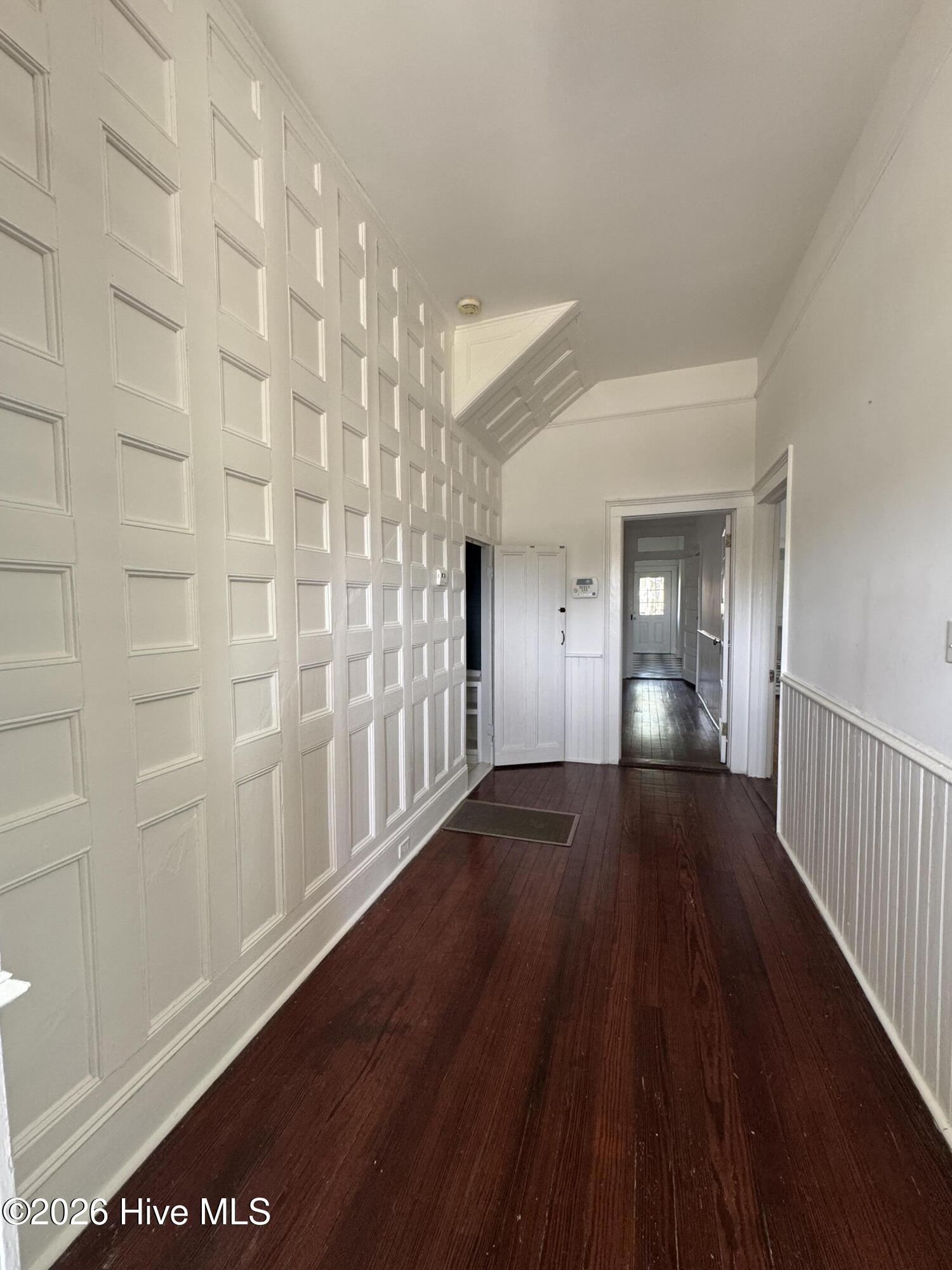 100564454 | Photo 10