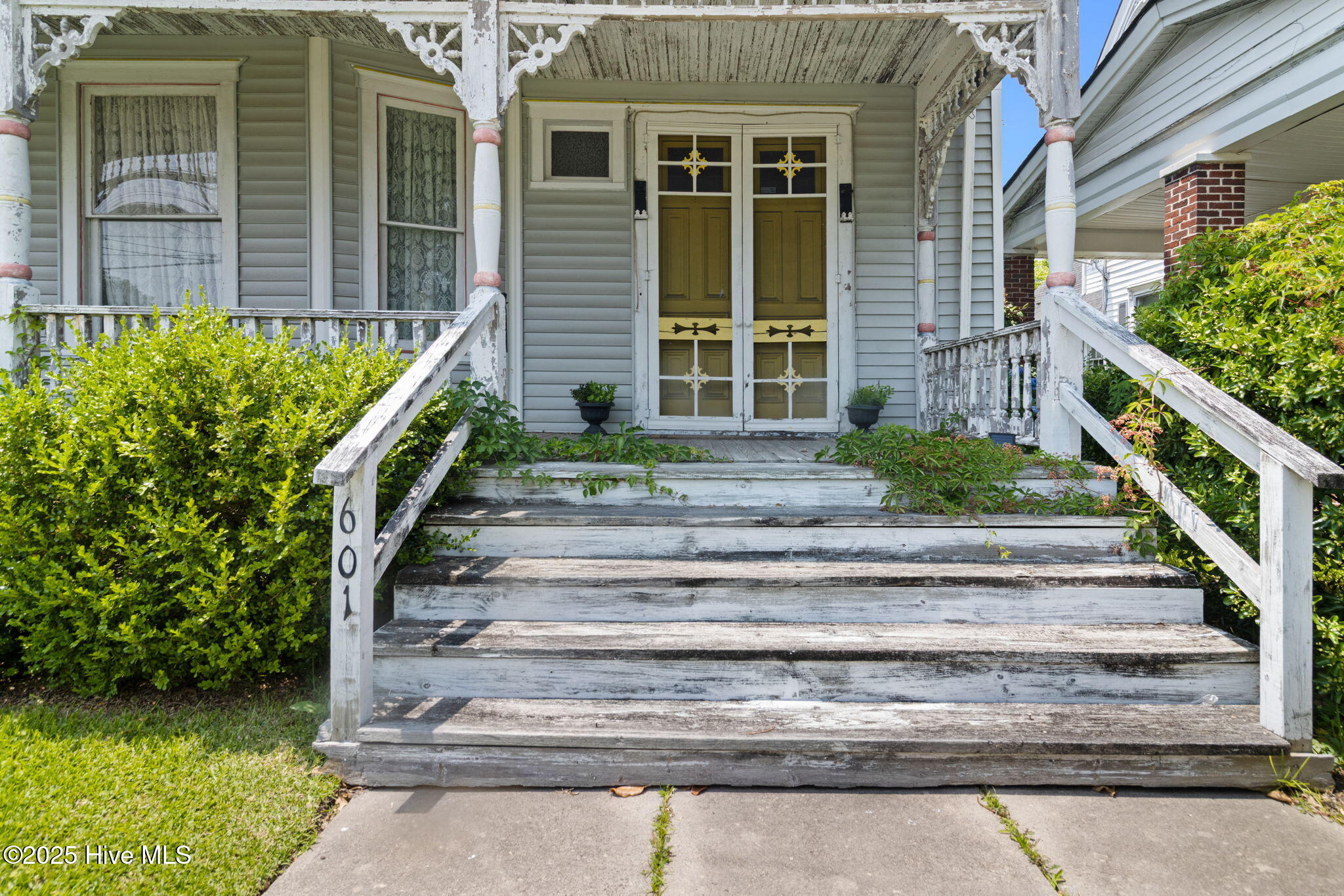 Homes for sale in Elizabeth City, NC | 601 N Road St, Elizabeth City, NC 27909 | MLS# 100512448