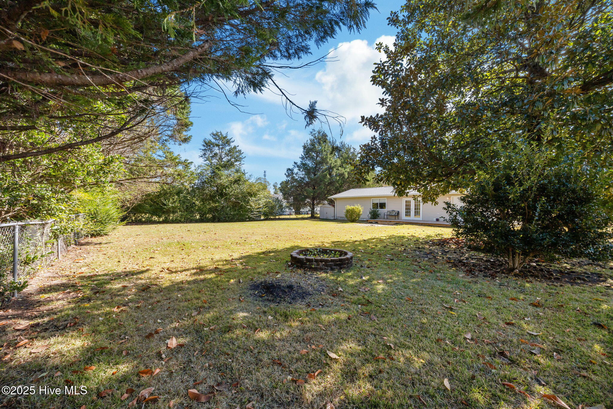 100515251 | Photo 45