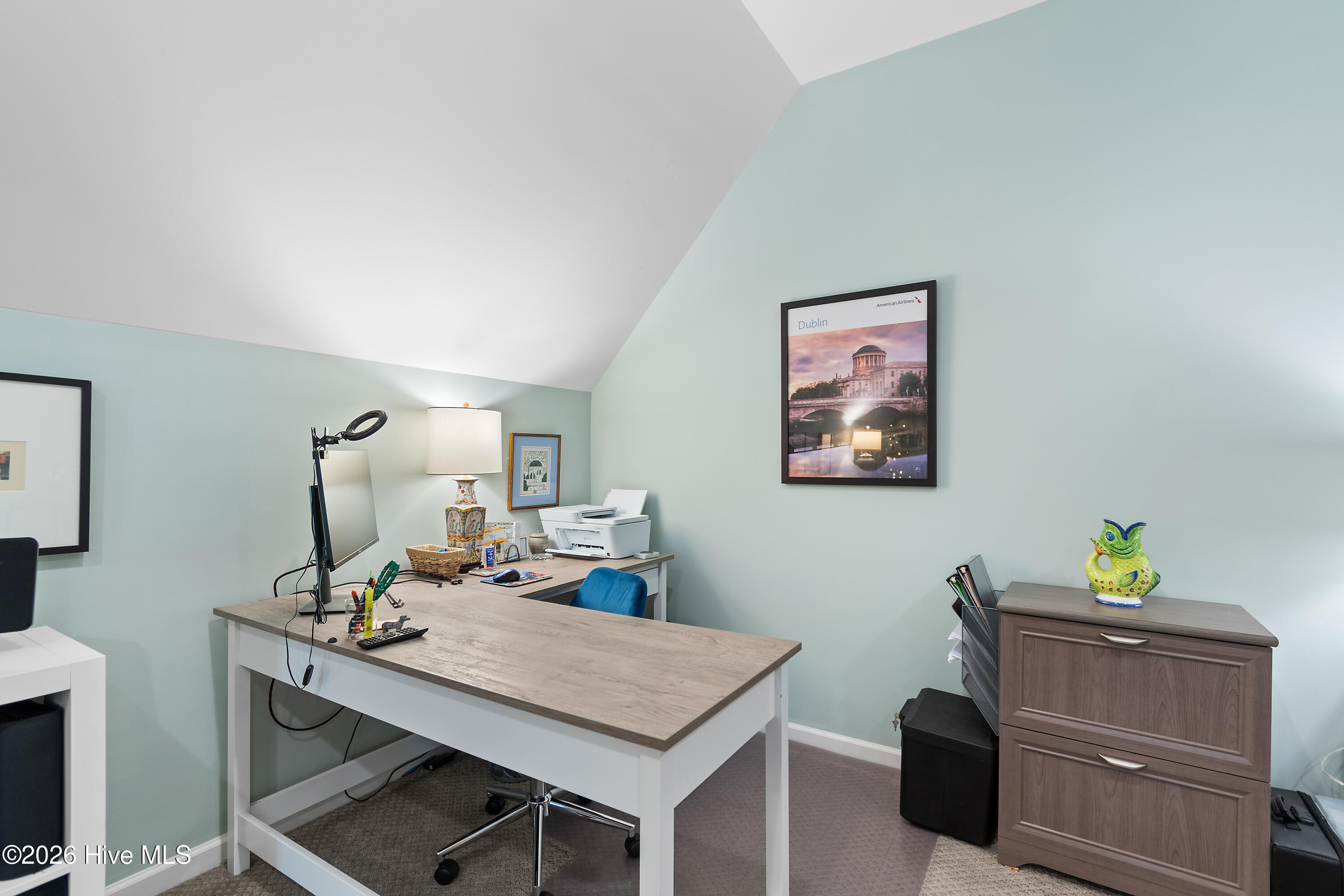 100566075 | Photo 45