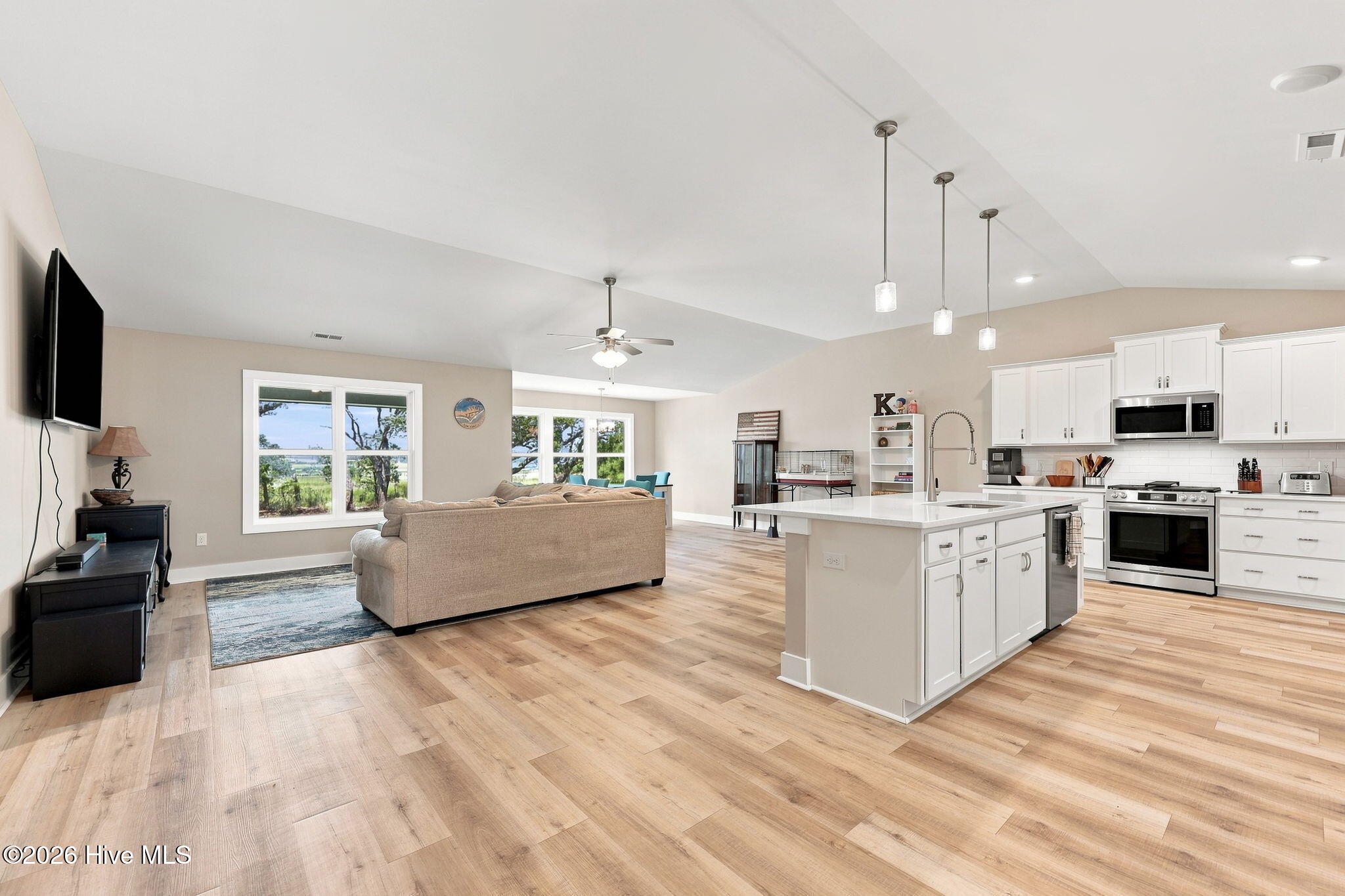 1504 Mainsail Road,Morehead City