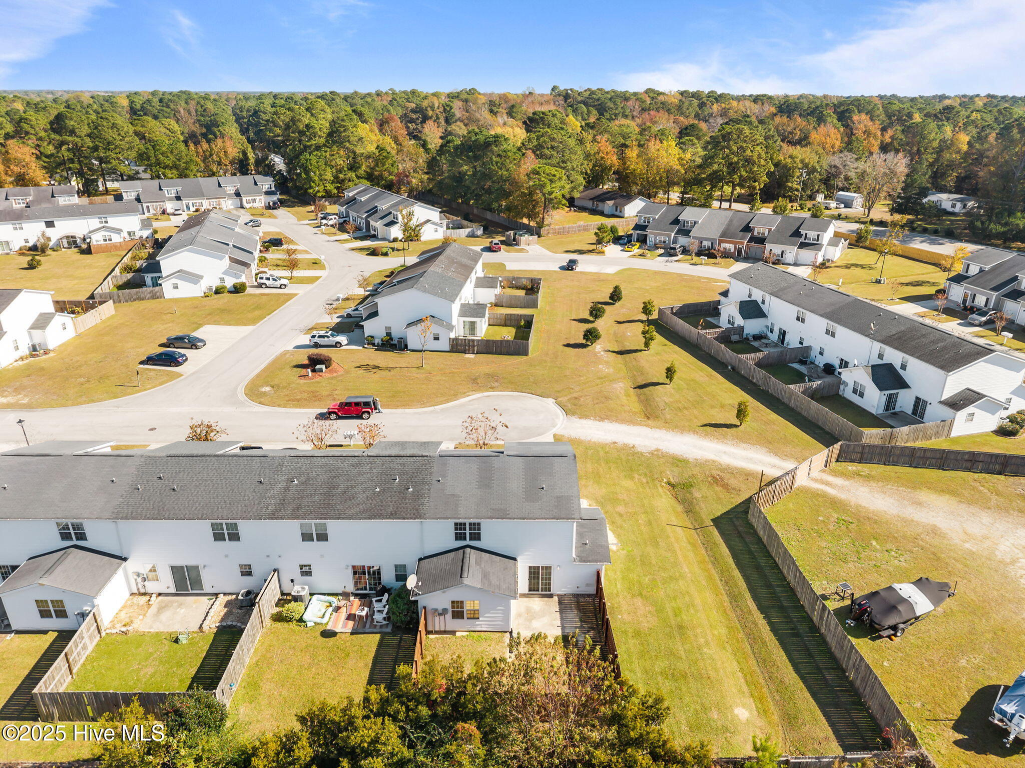 100541602 | Photo 38