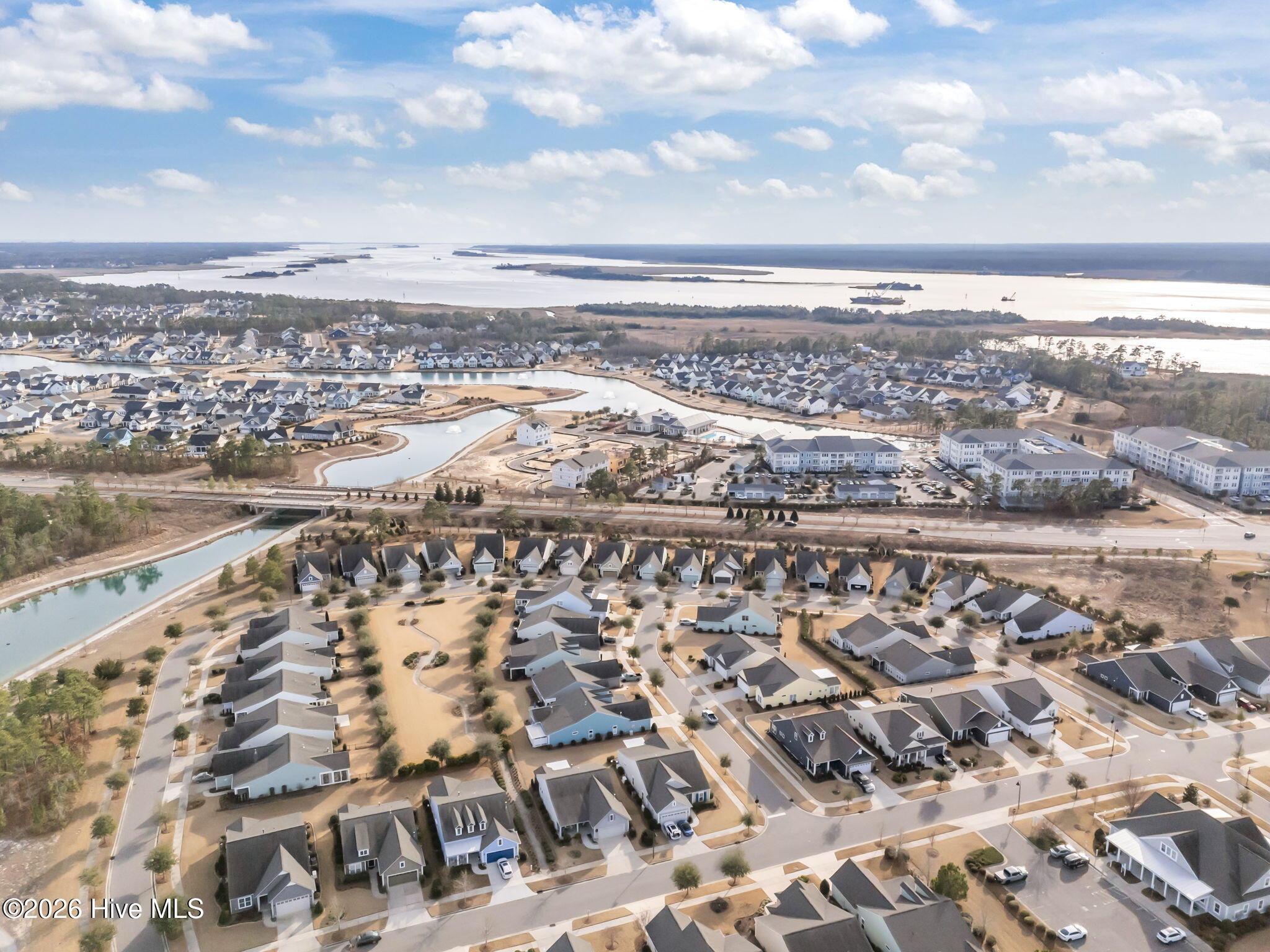 100552007 | Photo 11