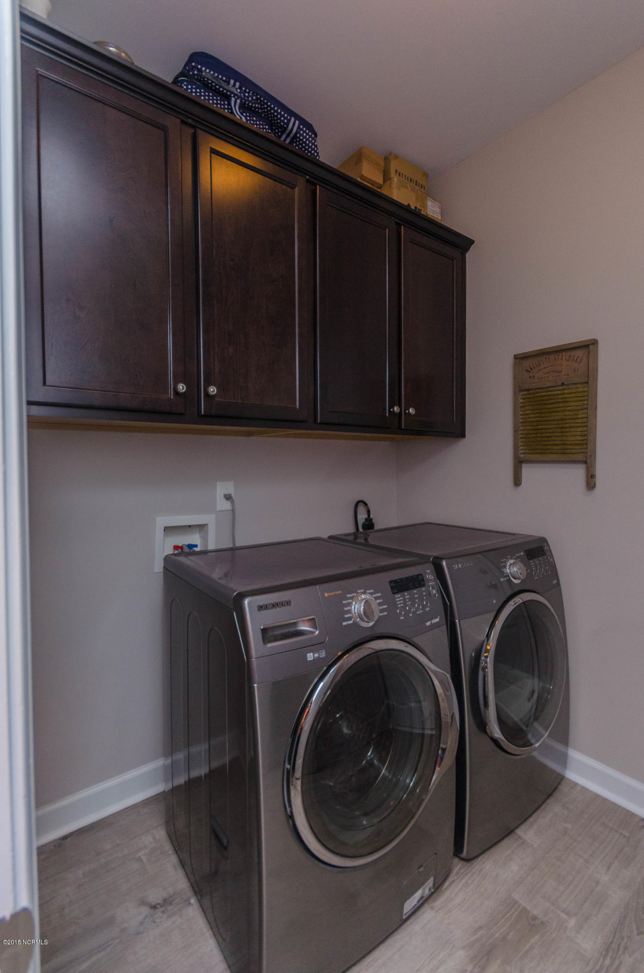 100553700 | Photo 19