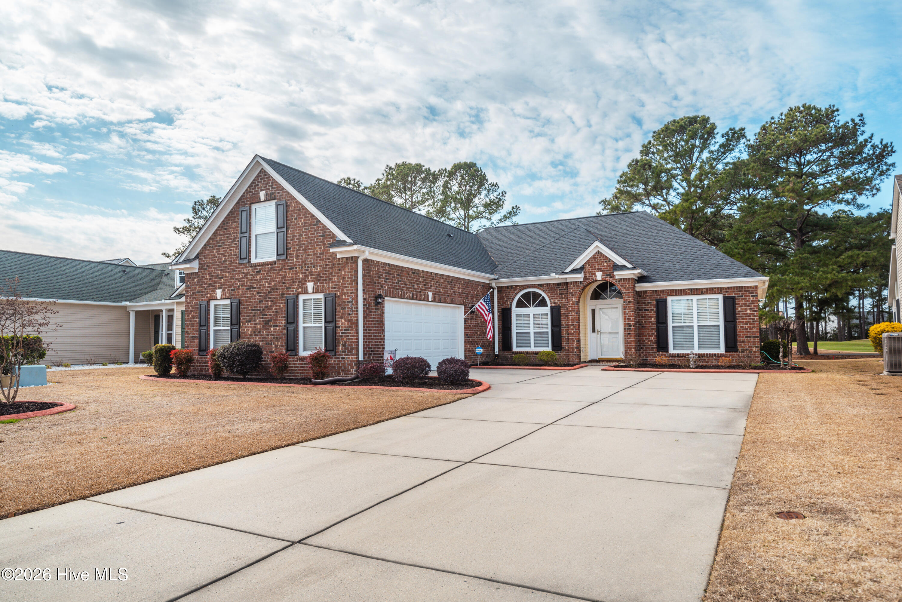 100554732 | Photo 37