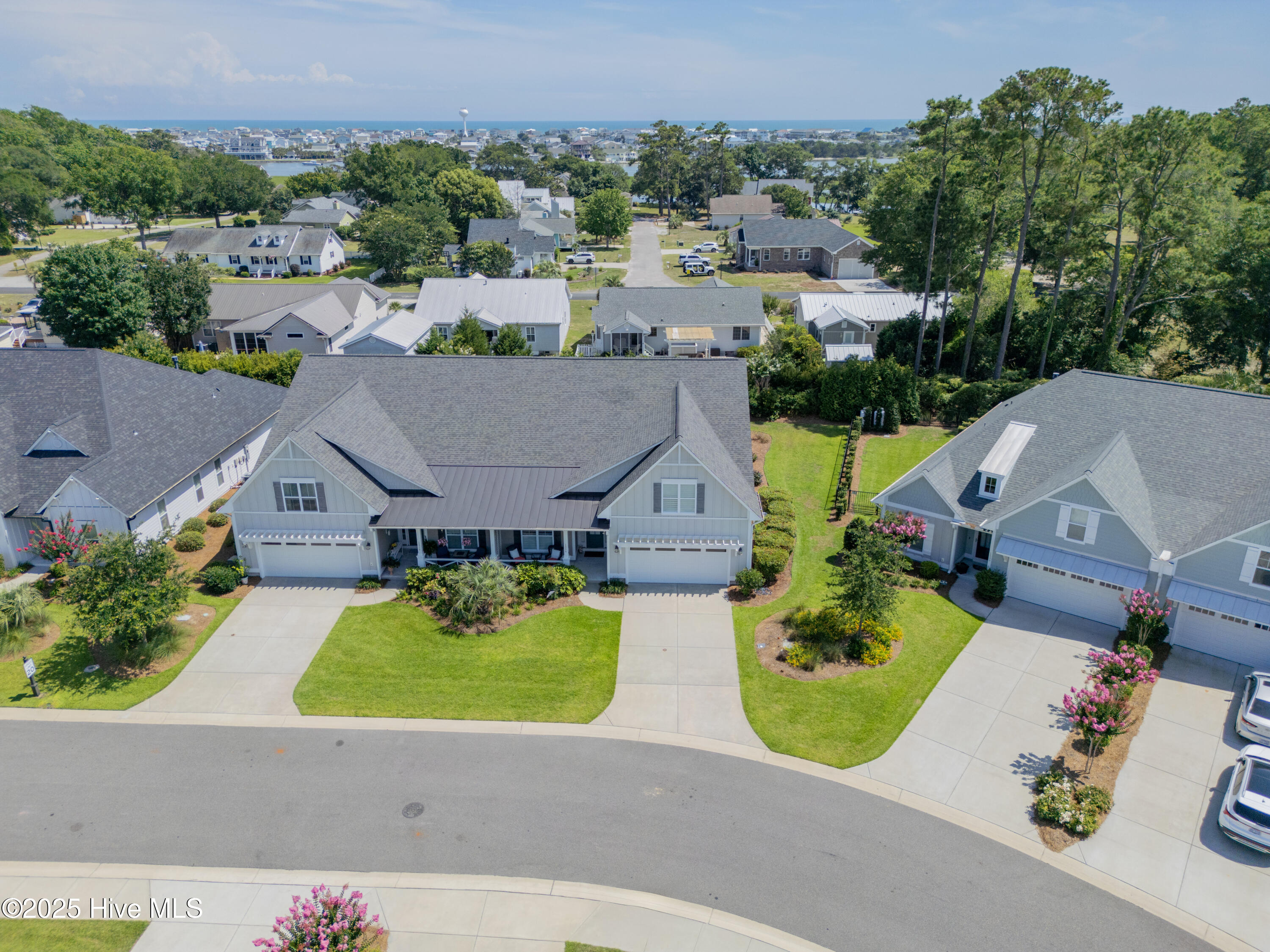 100515379 | Photo 29