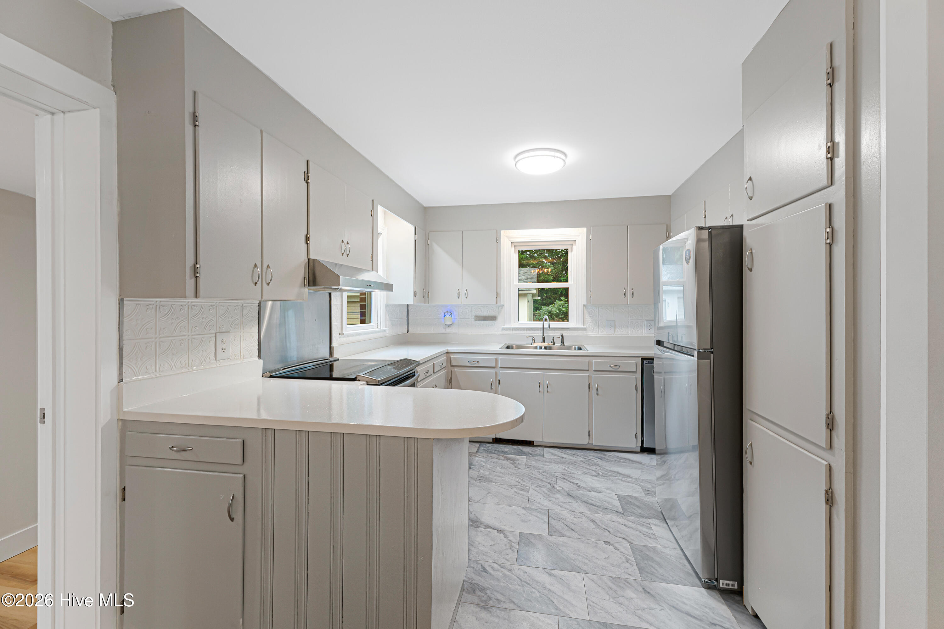 4111 Country Club Road,Morehead City