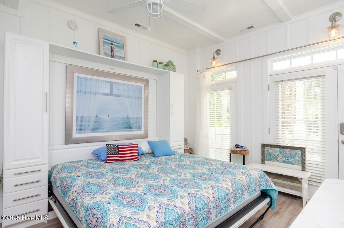 100528608 | Photo 49