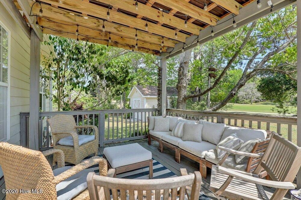 707 N Green Tee Road, Hampstead, NC, 28443