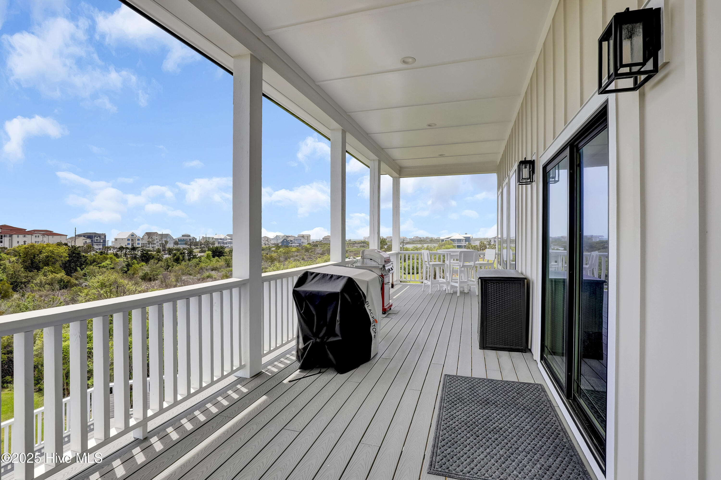 100503420 | Photo 52