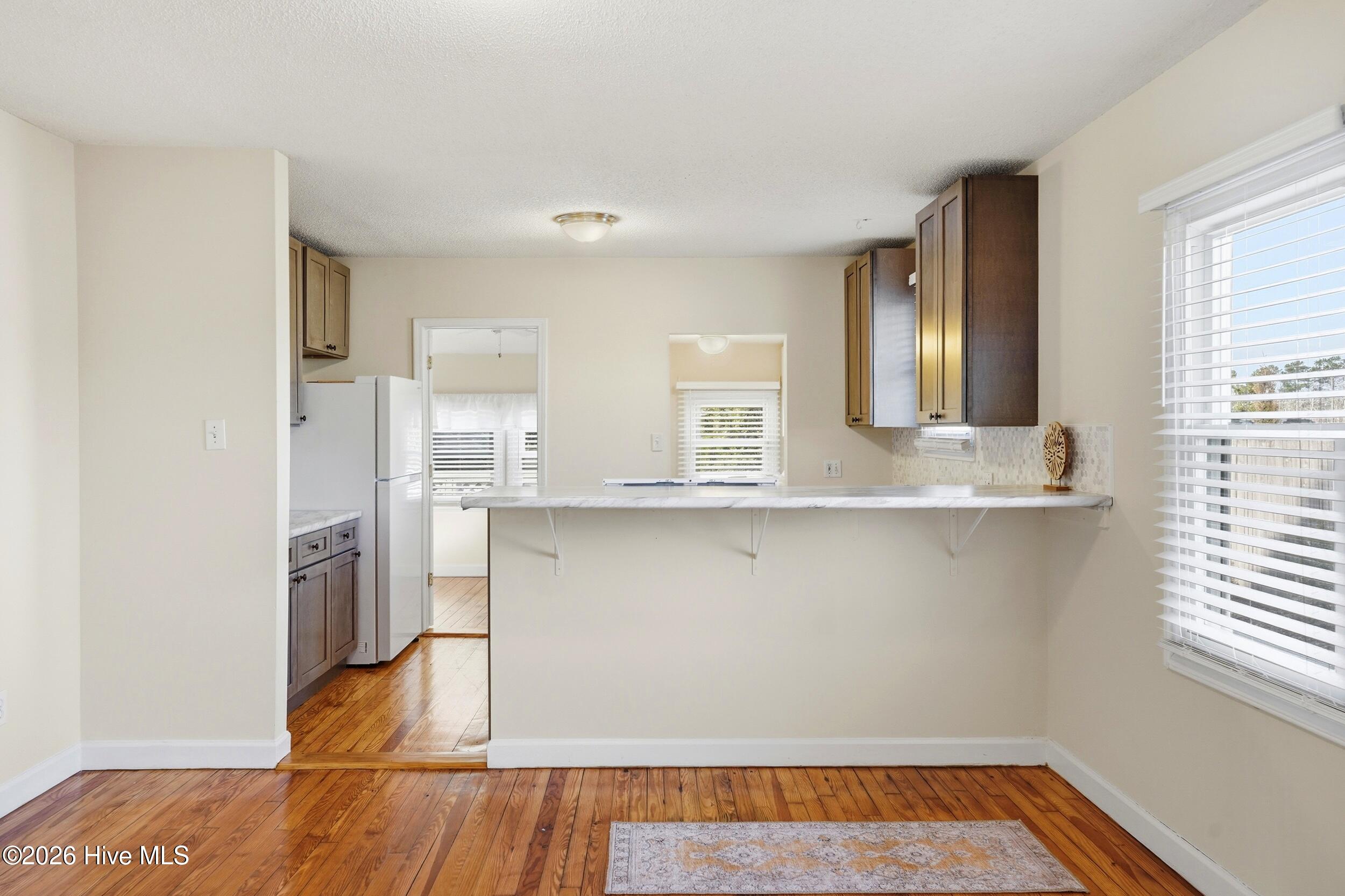 100565709 | Photo 17