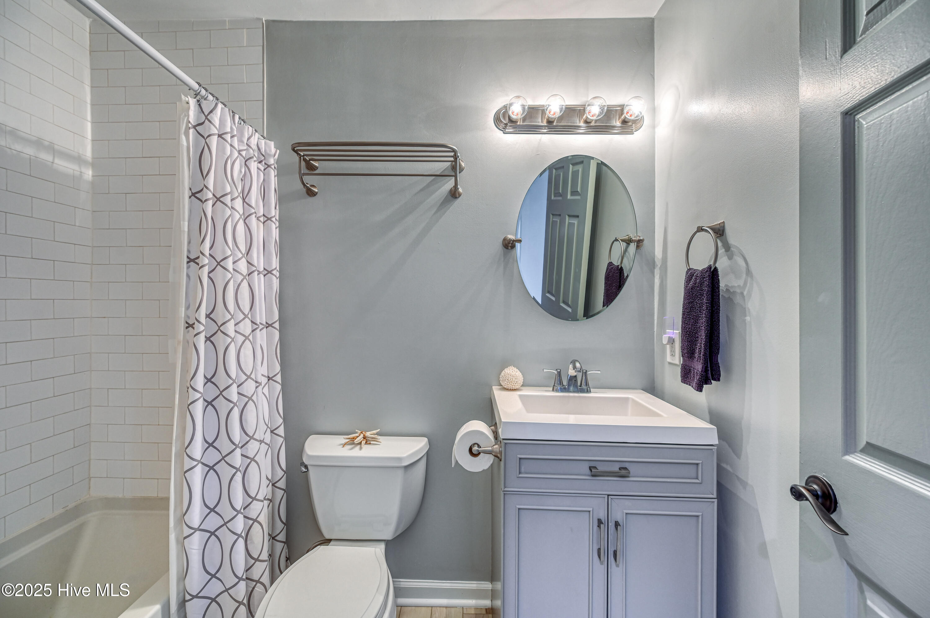 100536578 | Photo 18